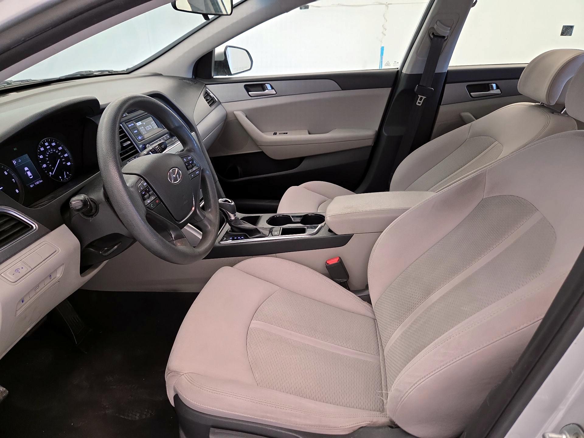 Thumbnail: 2017 Hyundai Sonata - 11