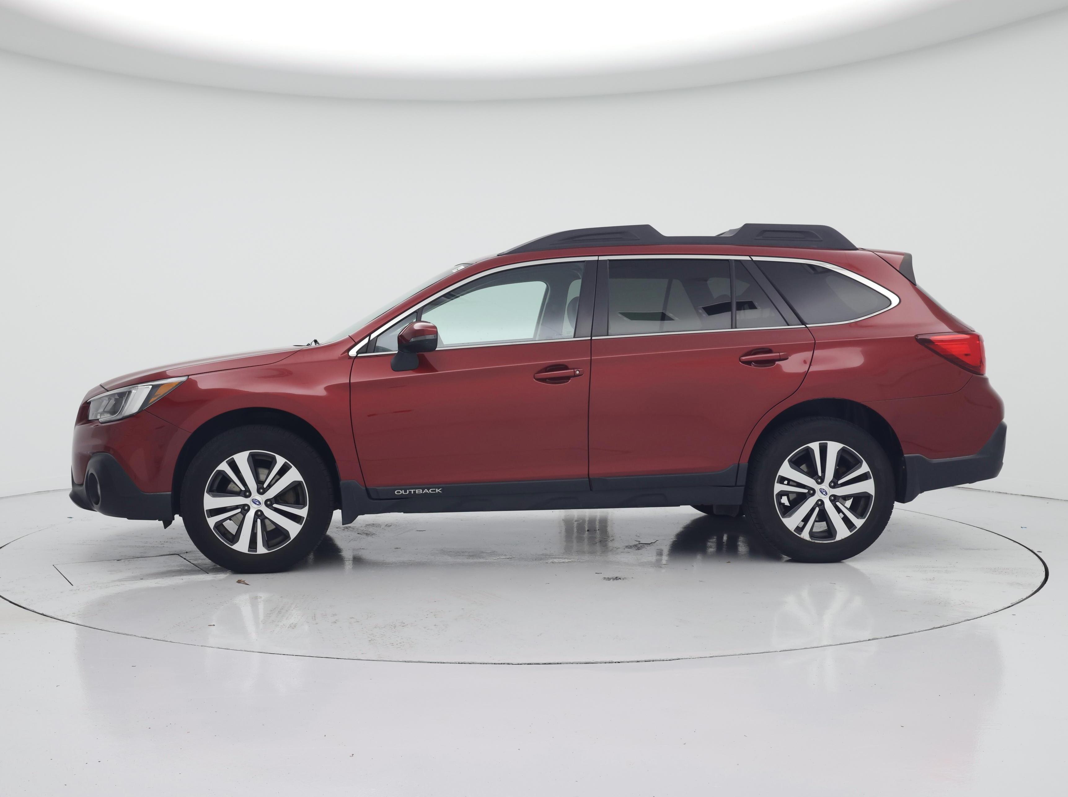 Thumbnail: 2018 Subaru Outback - 3