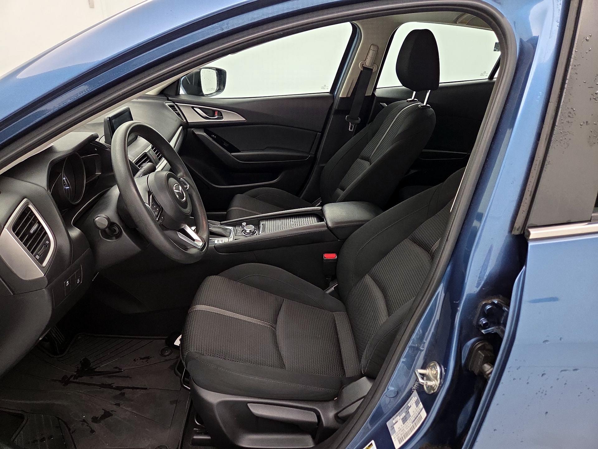 Thumbnail: 2017 Mazda Mazda3 - 11