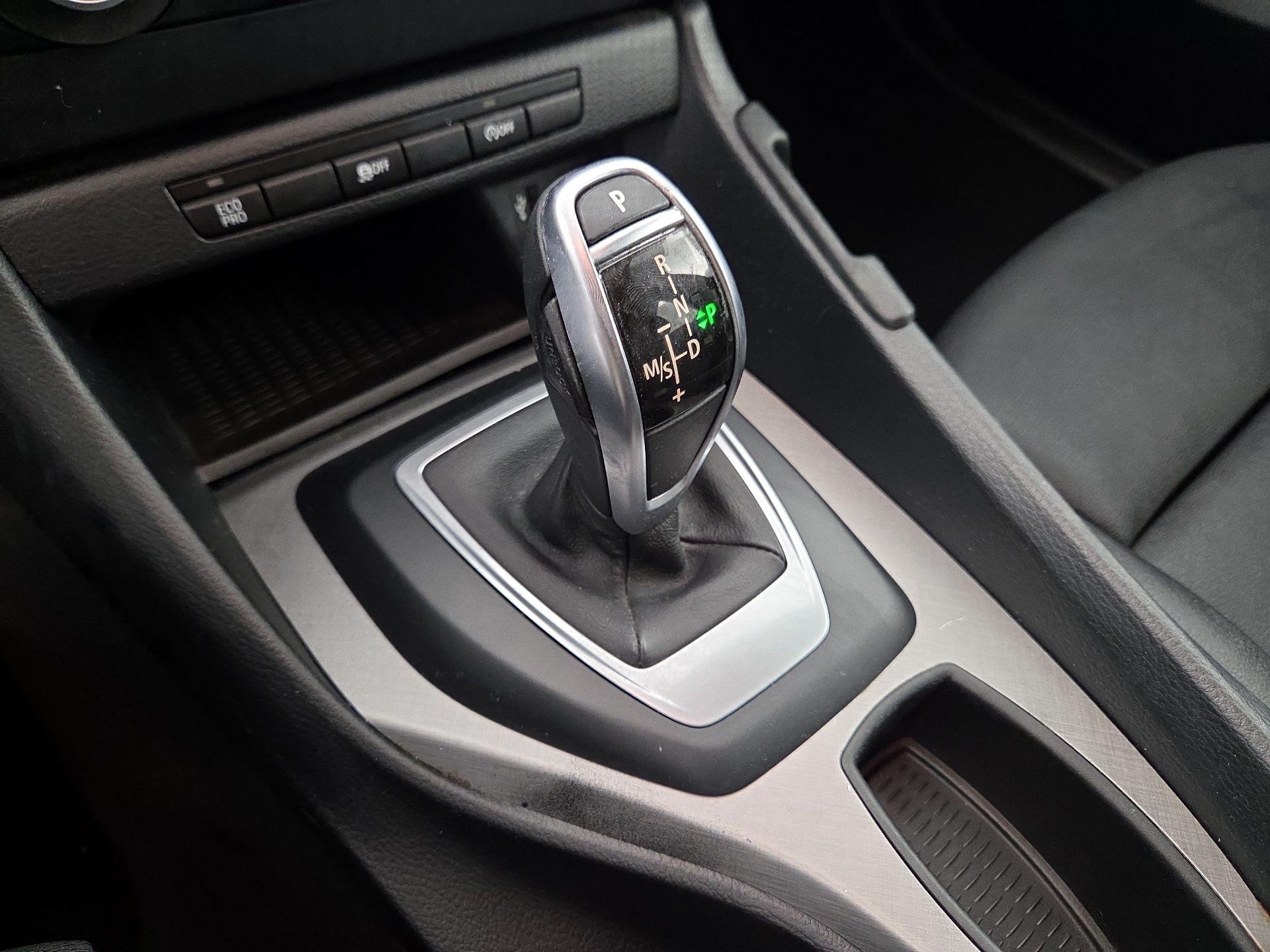 Thumbnail: 2015 BMW X1 - 16