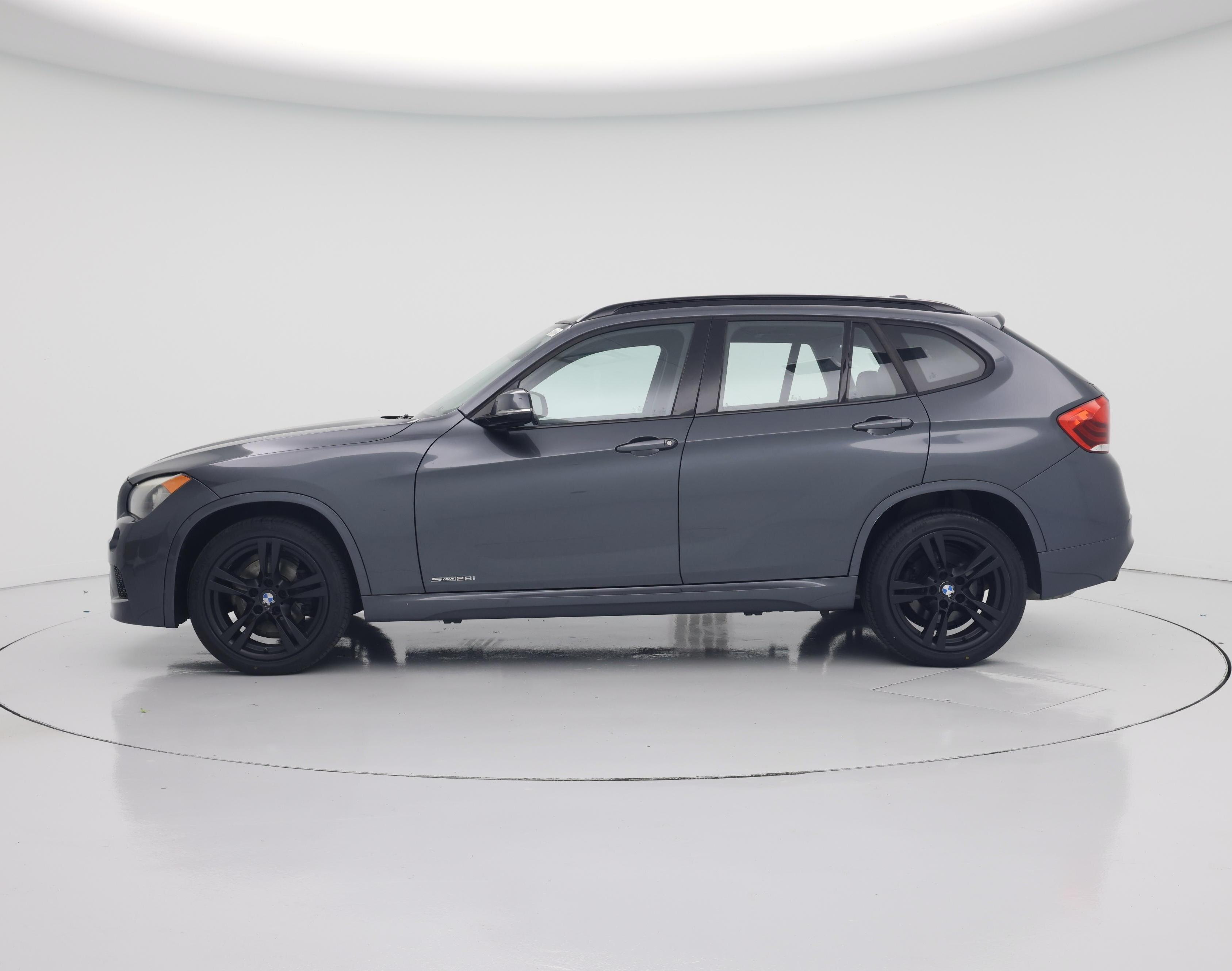 Thumbnail: 2015 BMW X1 - 3