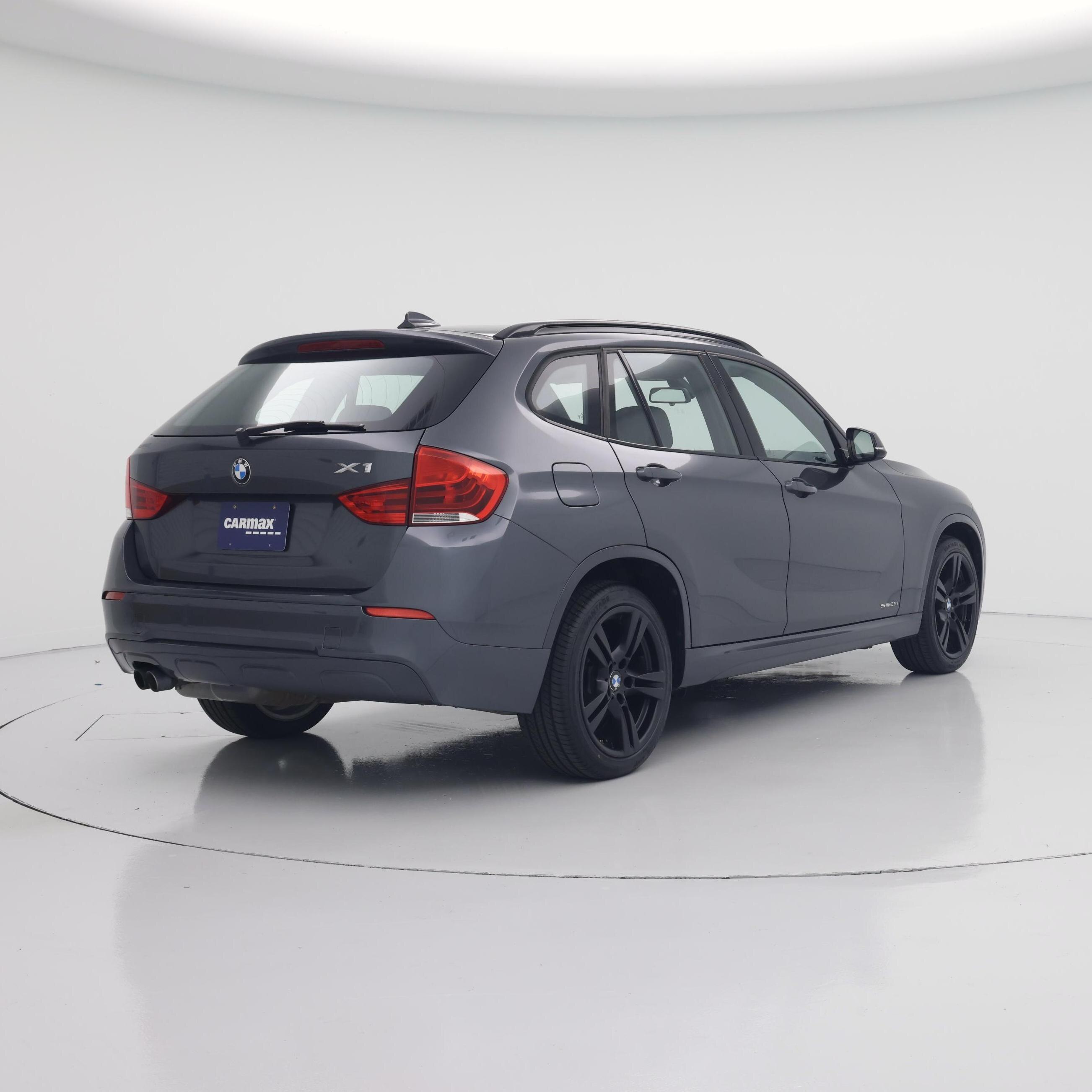 Thumbnail: 2015 BMW X1 - 8