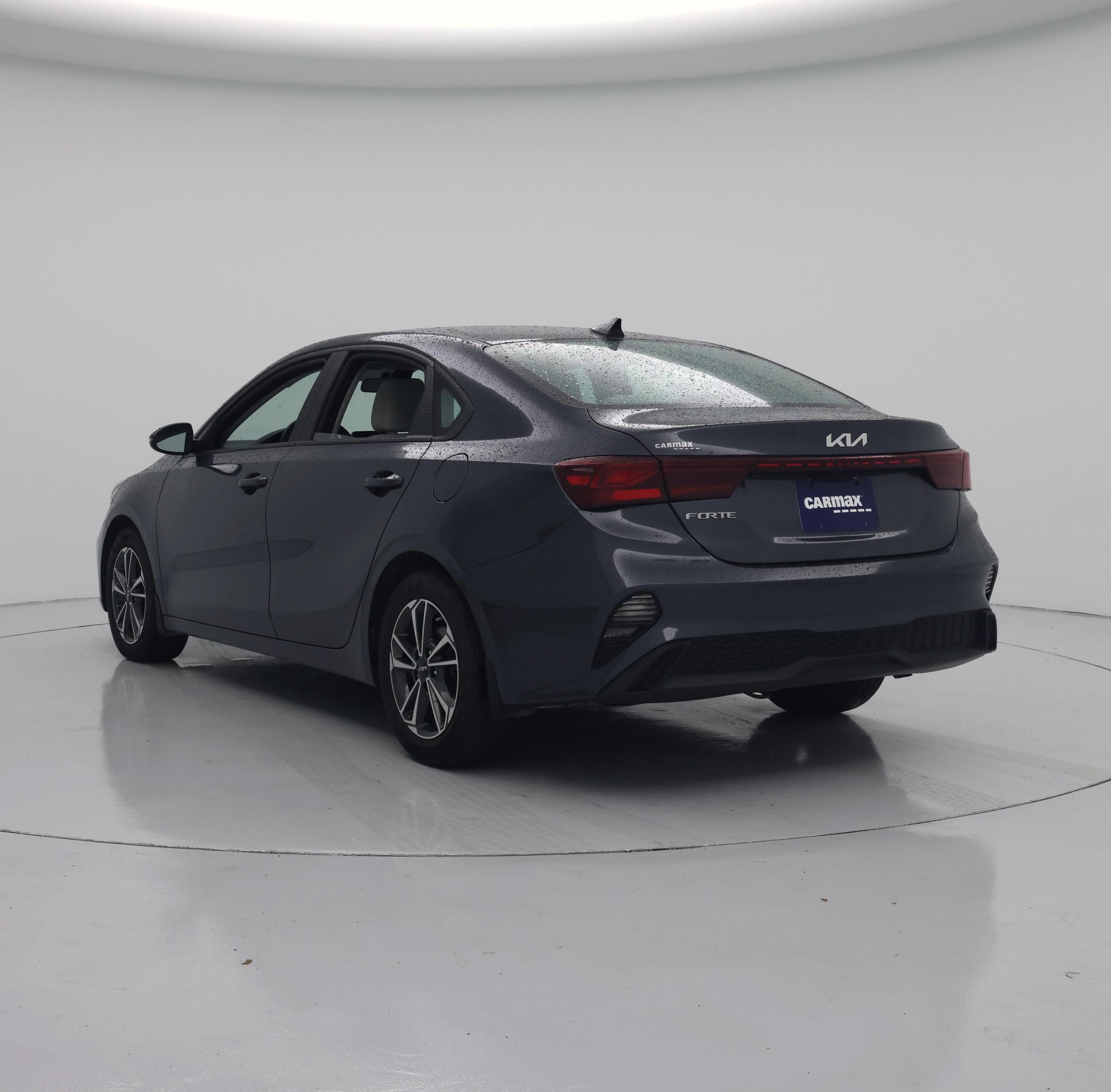 Thumbnail: 2023 Kia Forte - 2