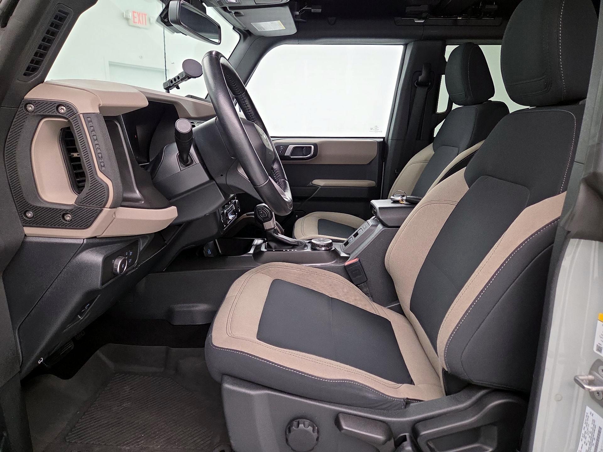 Thumbnail: 2022 Ford Bronco - 11