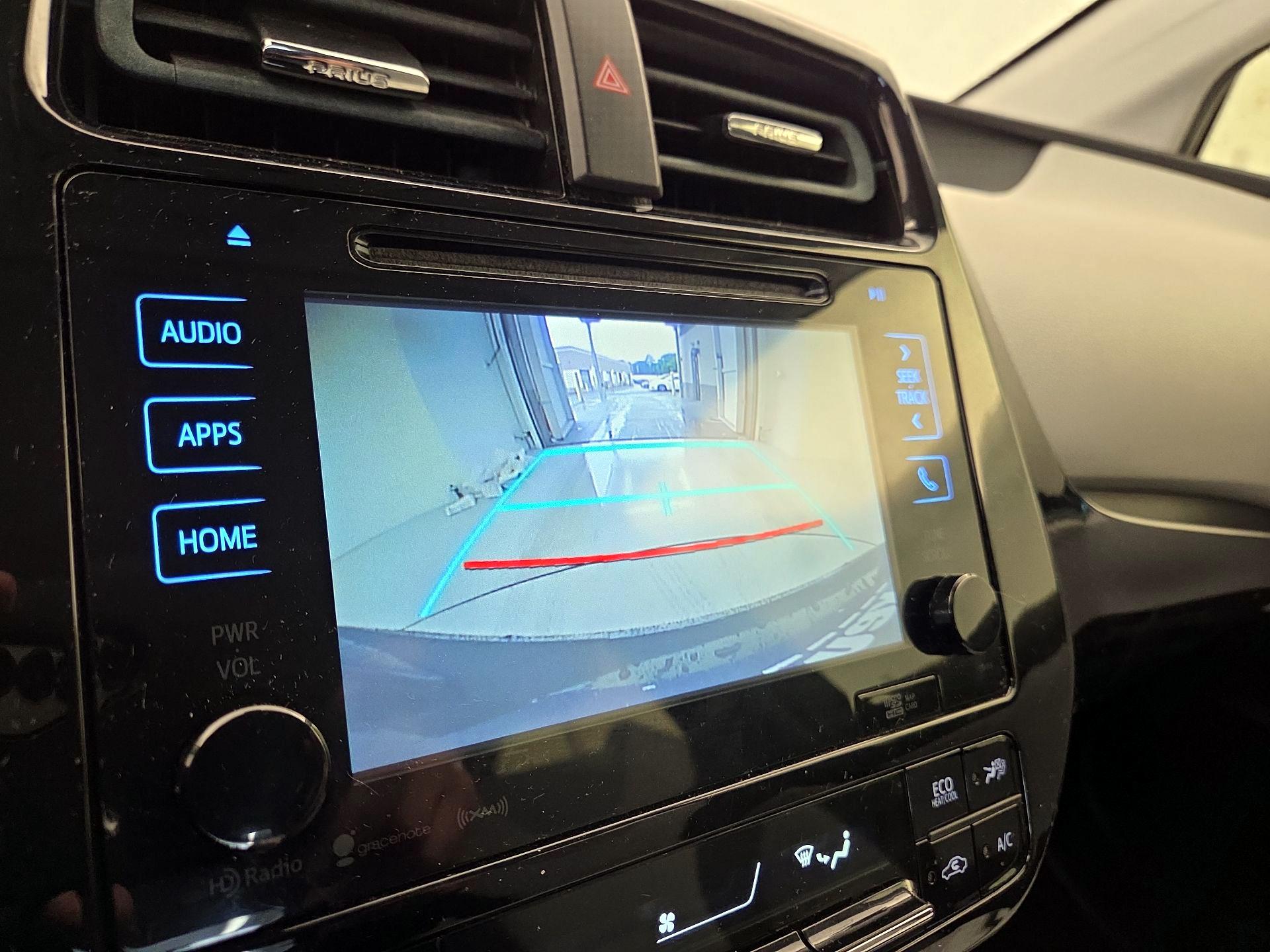 Thumbnail: 2017 Toyota Prius - 15