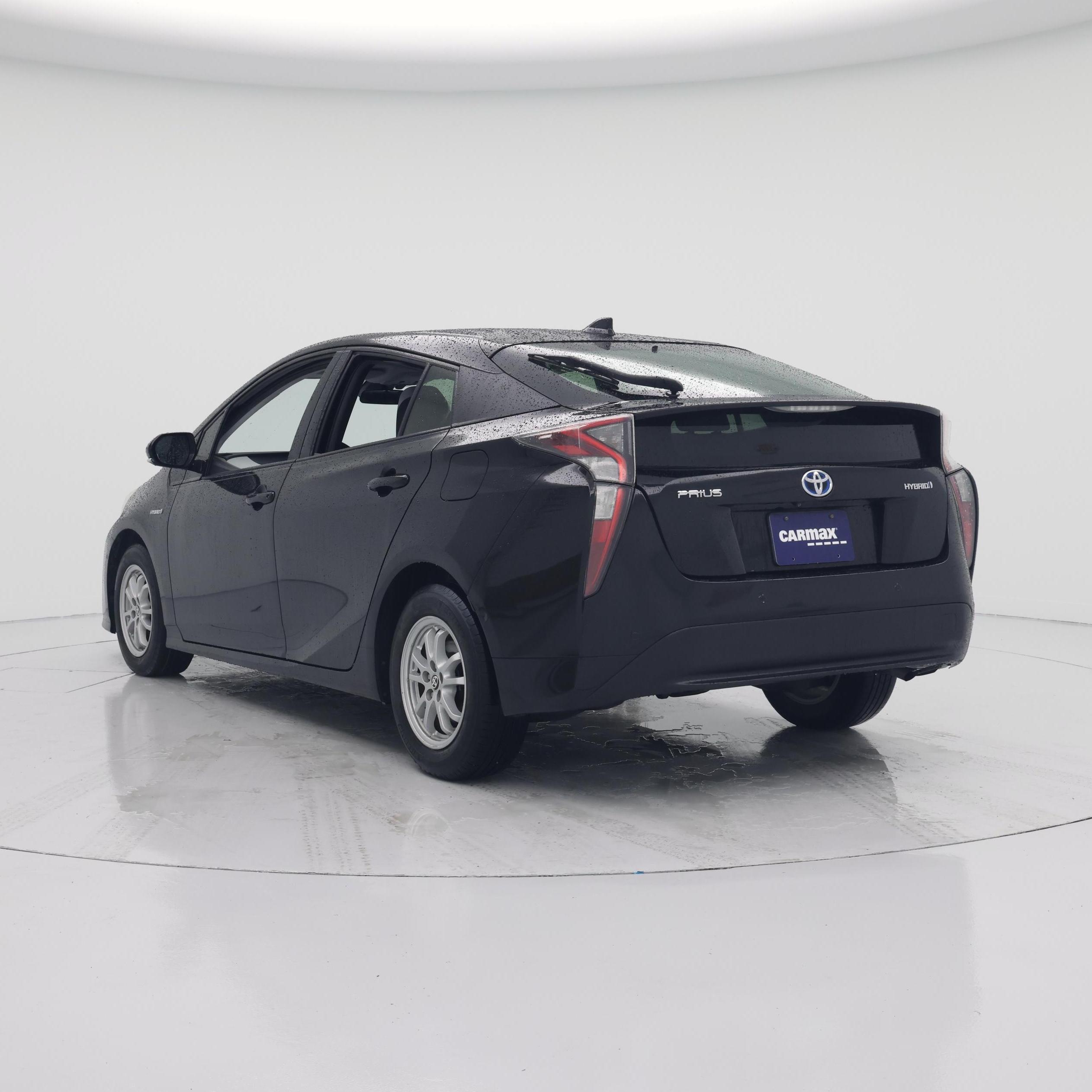 Thumbnail: 2017 Toyota Prius - 2