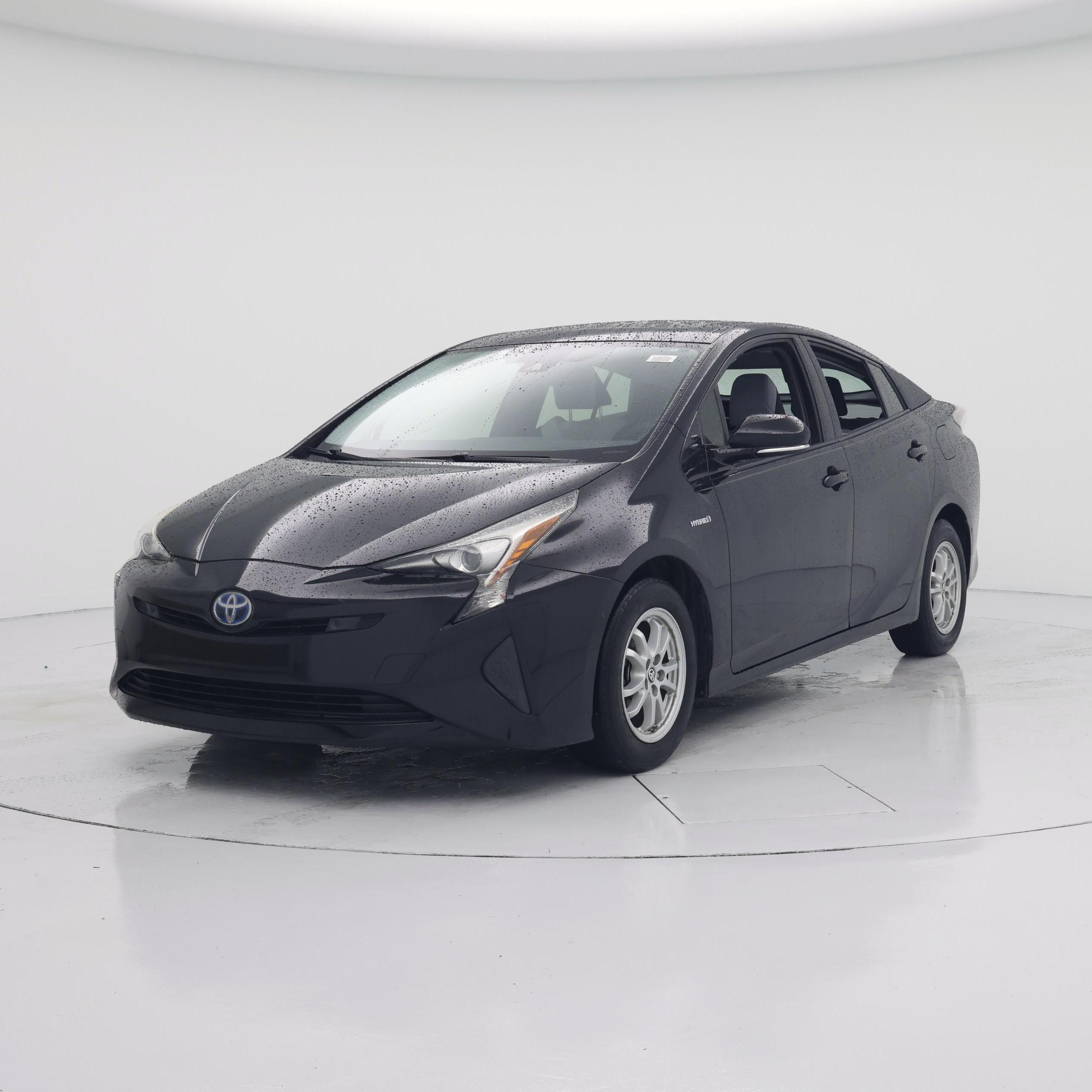 Thumbnail: 2017 Toyota Prius - 4
