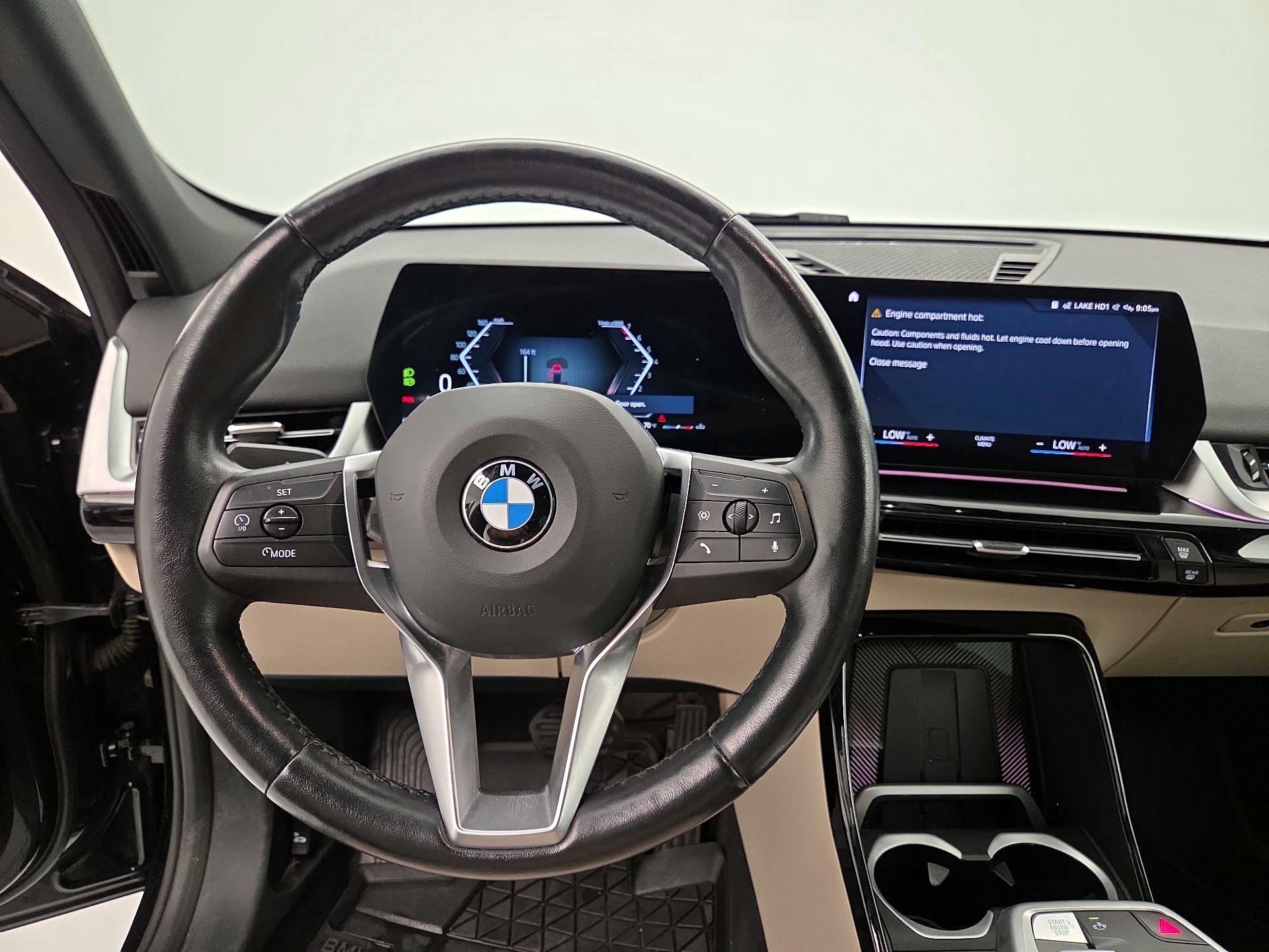 Thumbnail: 2023 BMW X1 - 10