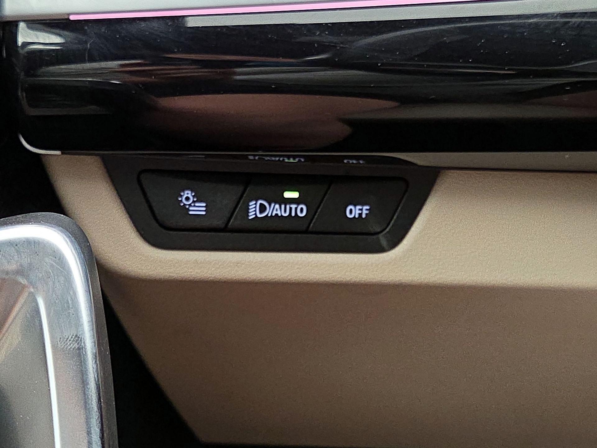 Thumbnail: 2023 BMW X1 - 13