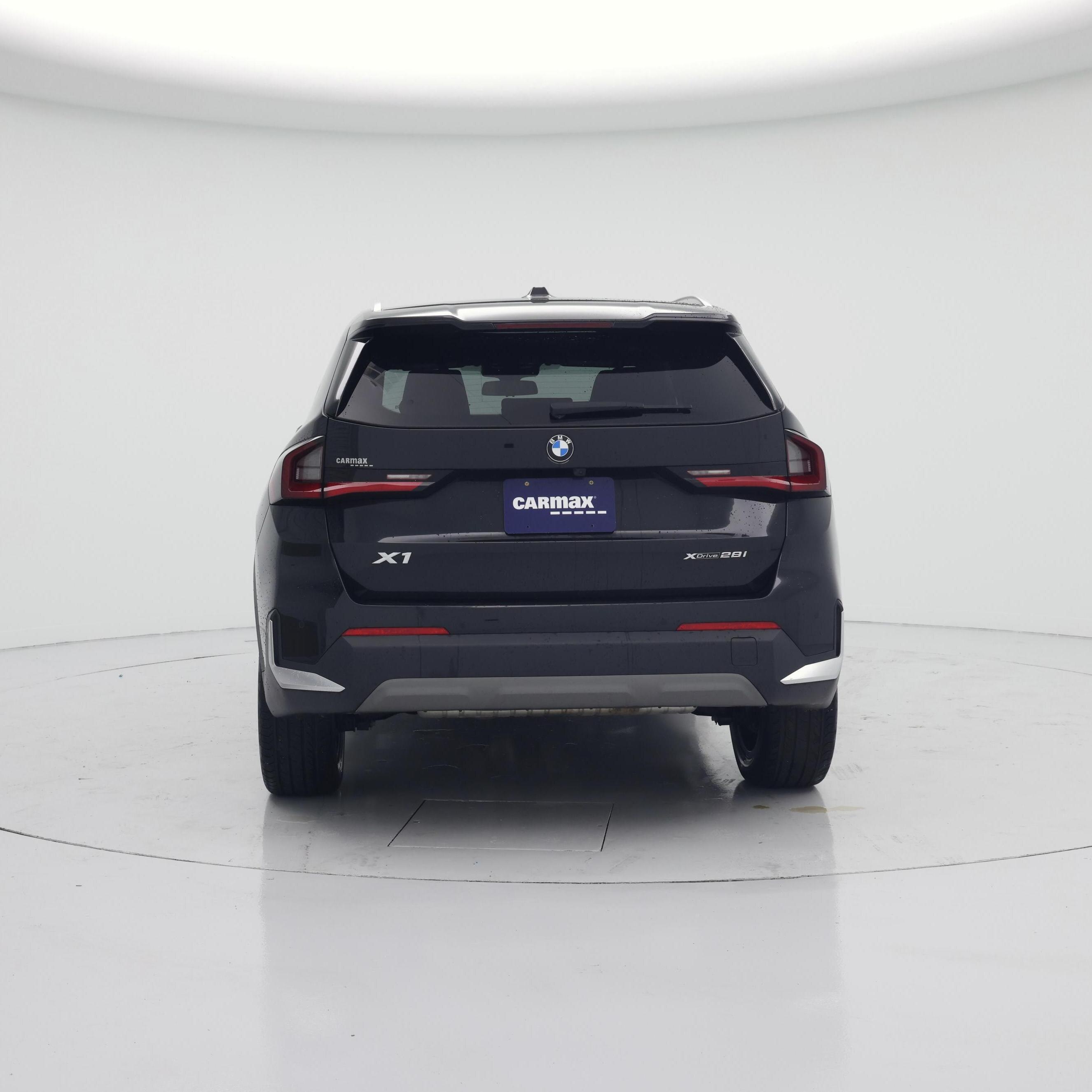 Thumbnail: 2023 BMW X1 - 6