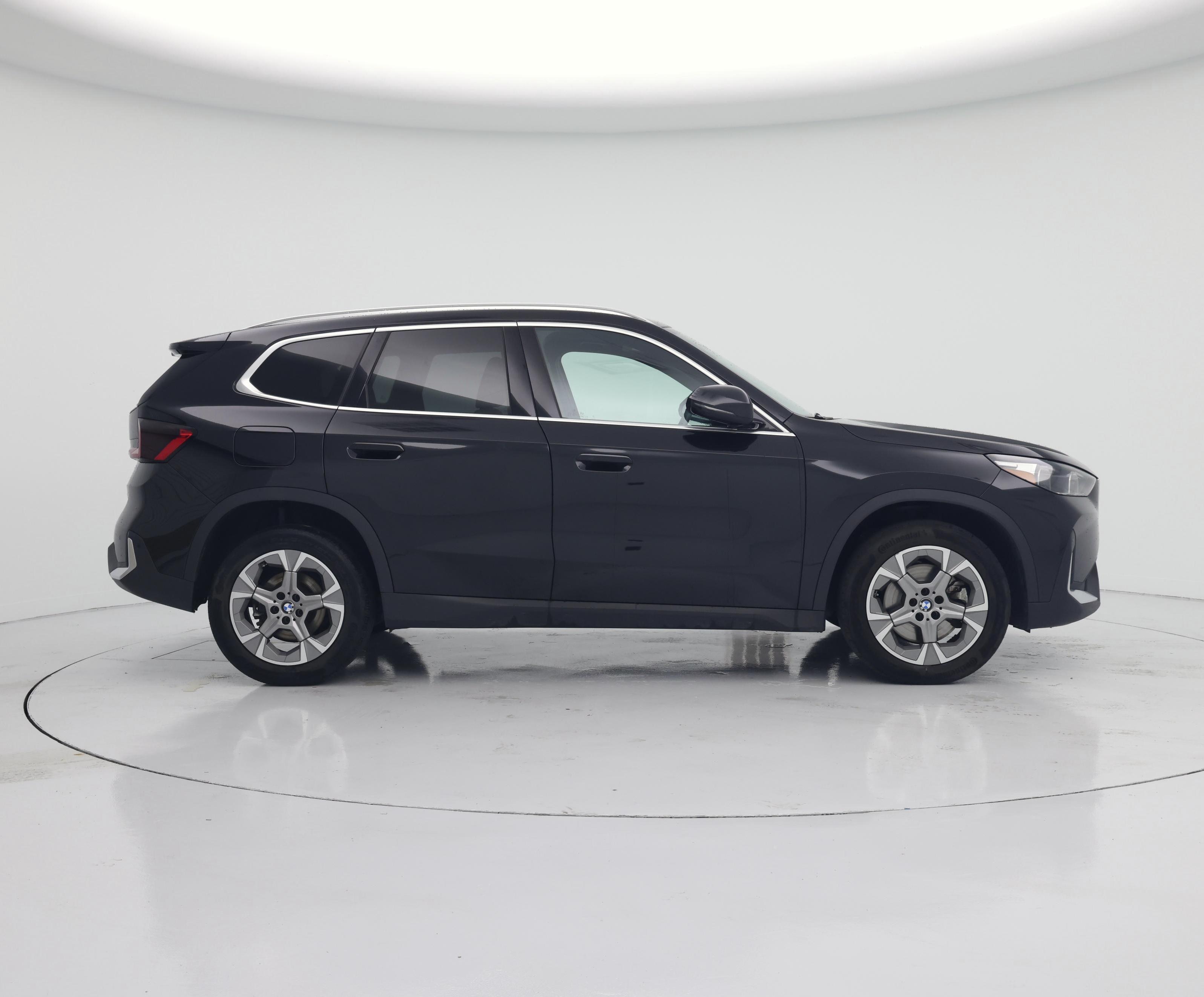 Thumbnail: 2023 BMW X1 - 7