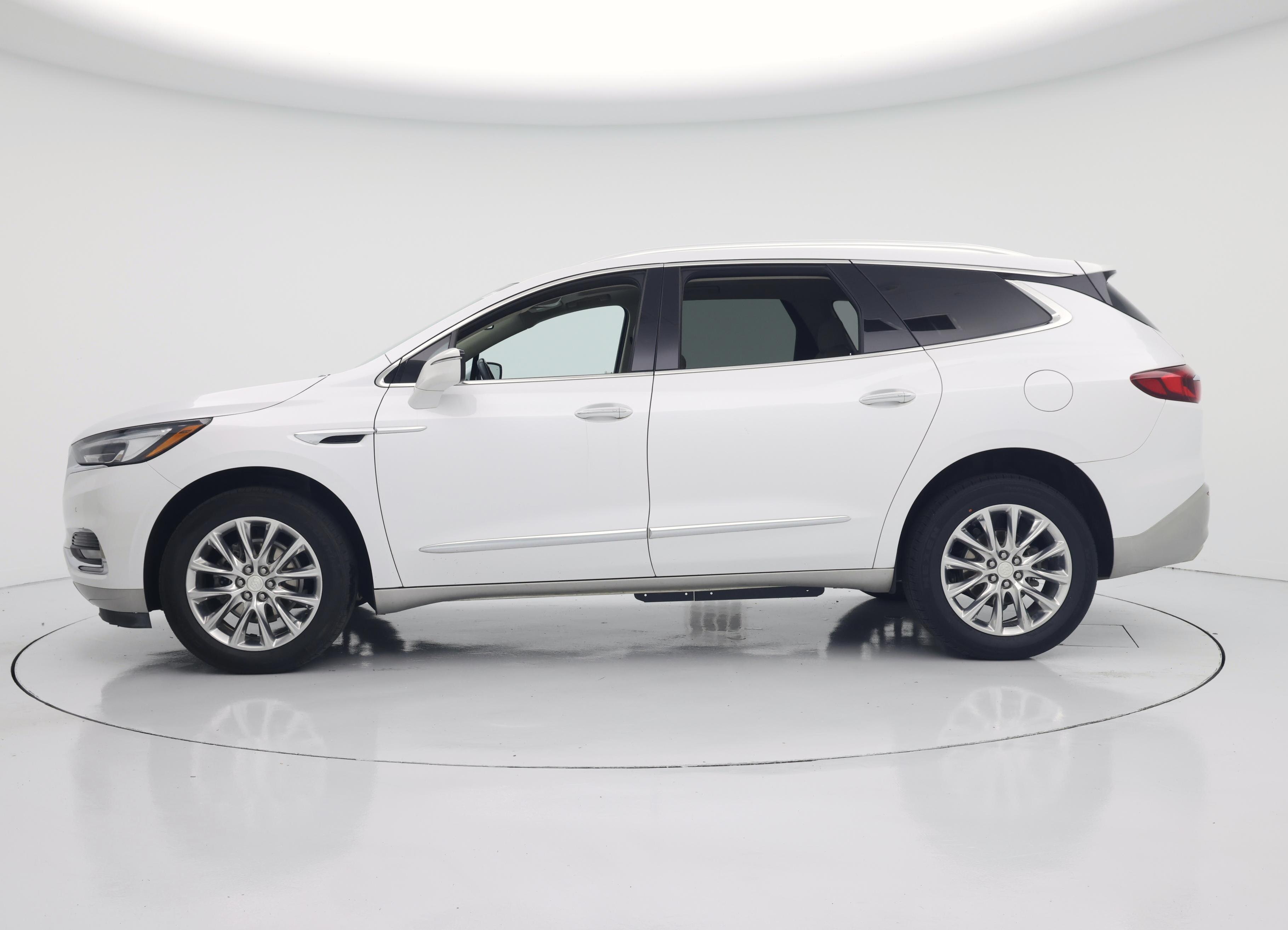 Thumbnail: 2021 Buick Enclave - 3