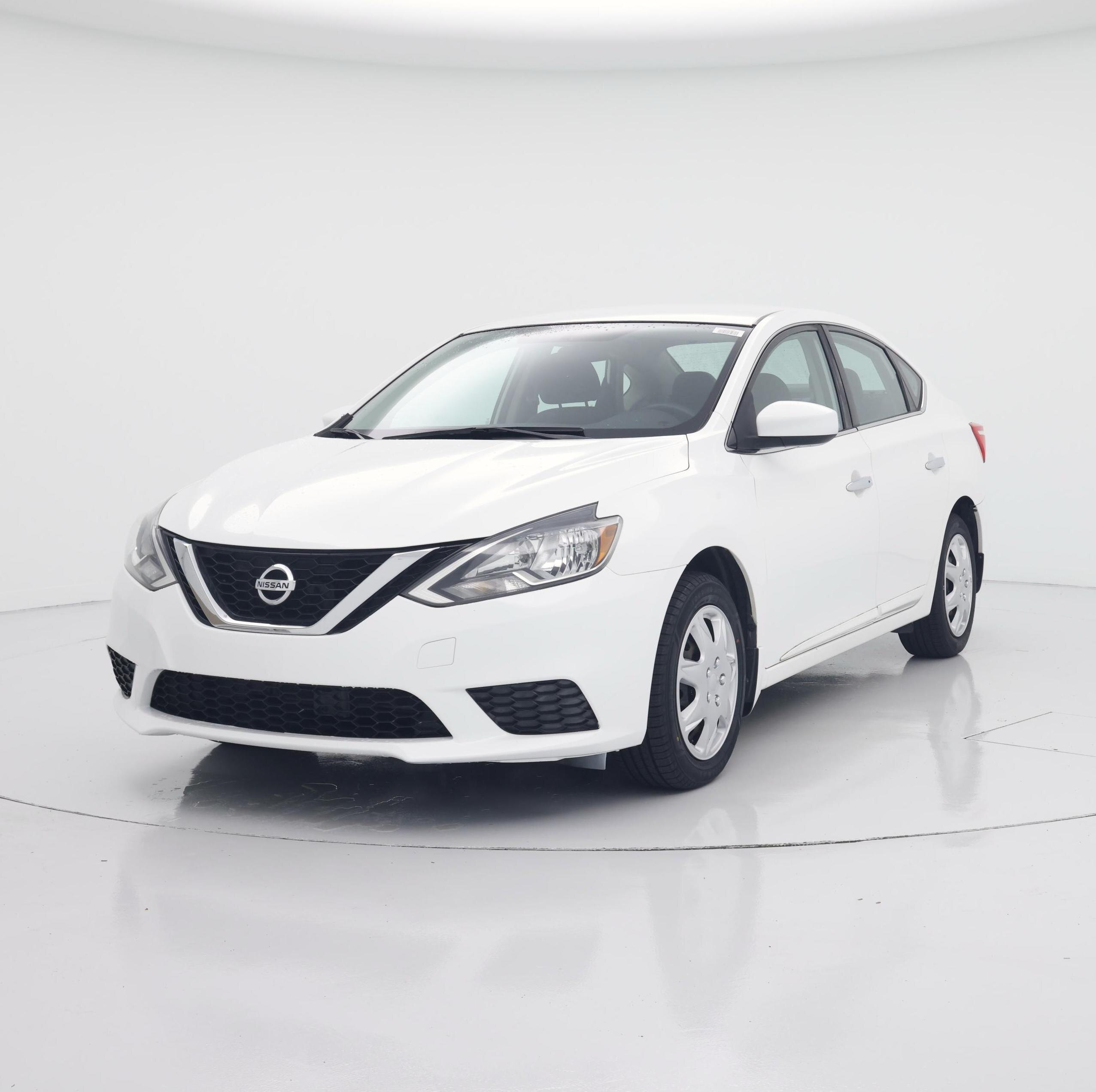 Thumbnail: 2016 Nissan Sentra - 4