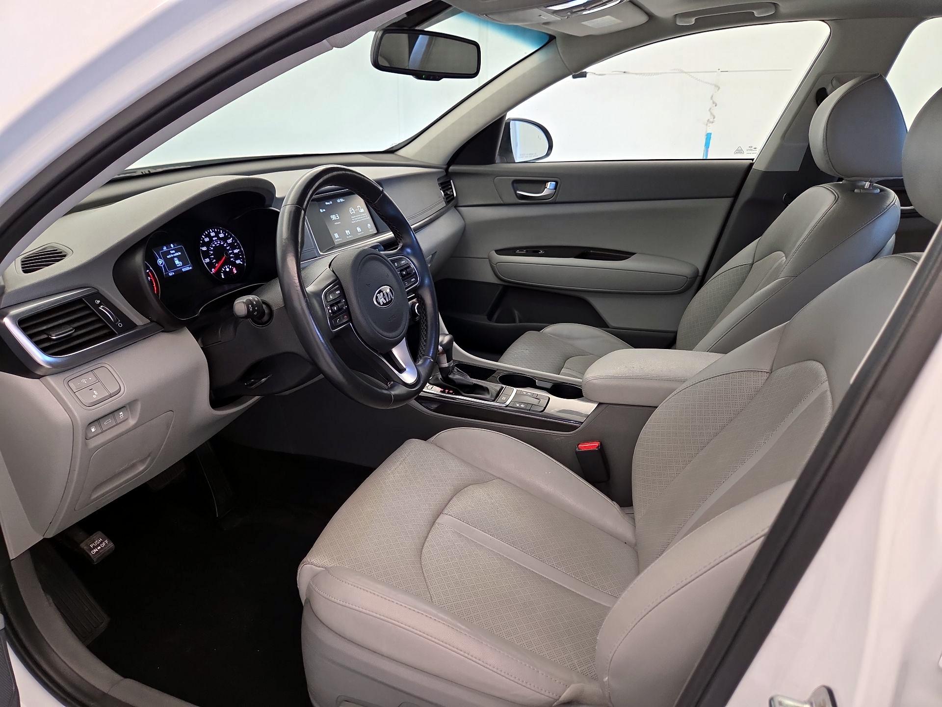 Thumbnail: 2018 Kia Optima - 11