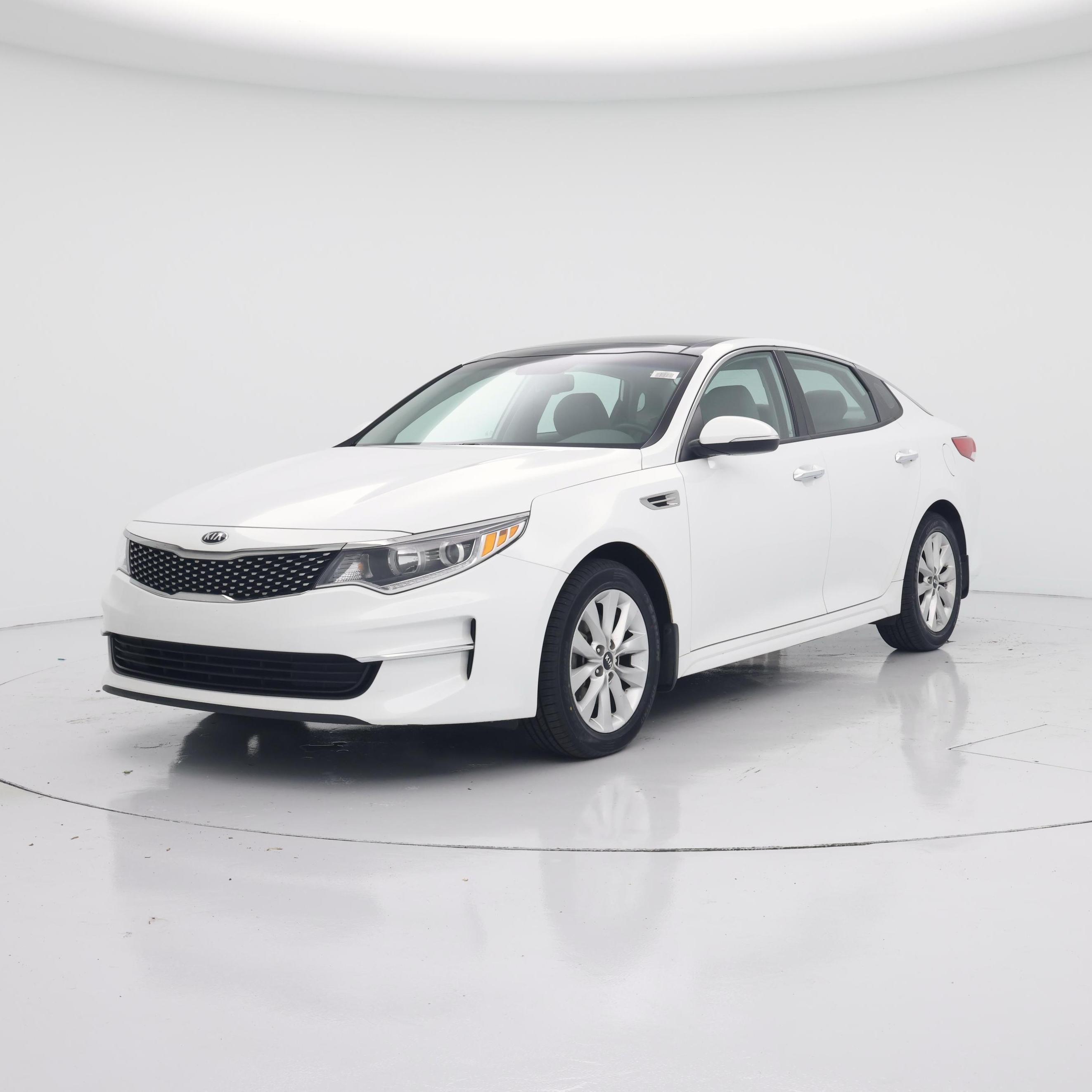 Thumbnail: 2018 Kia Optima - 4