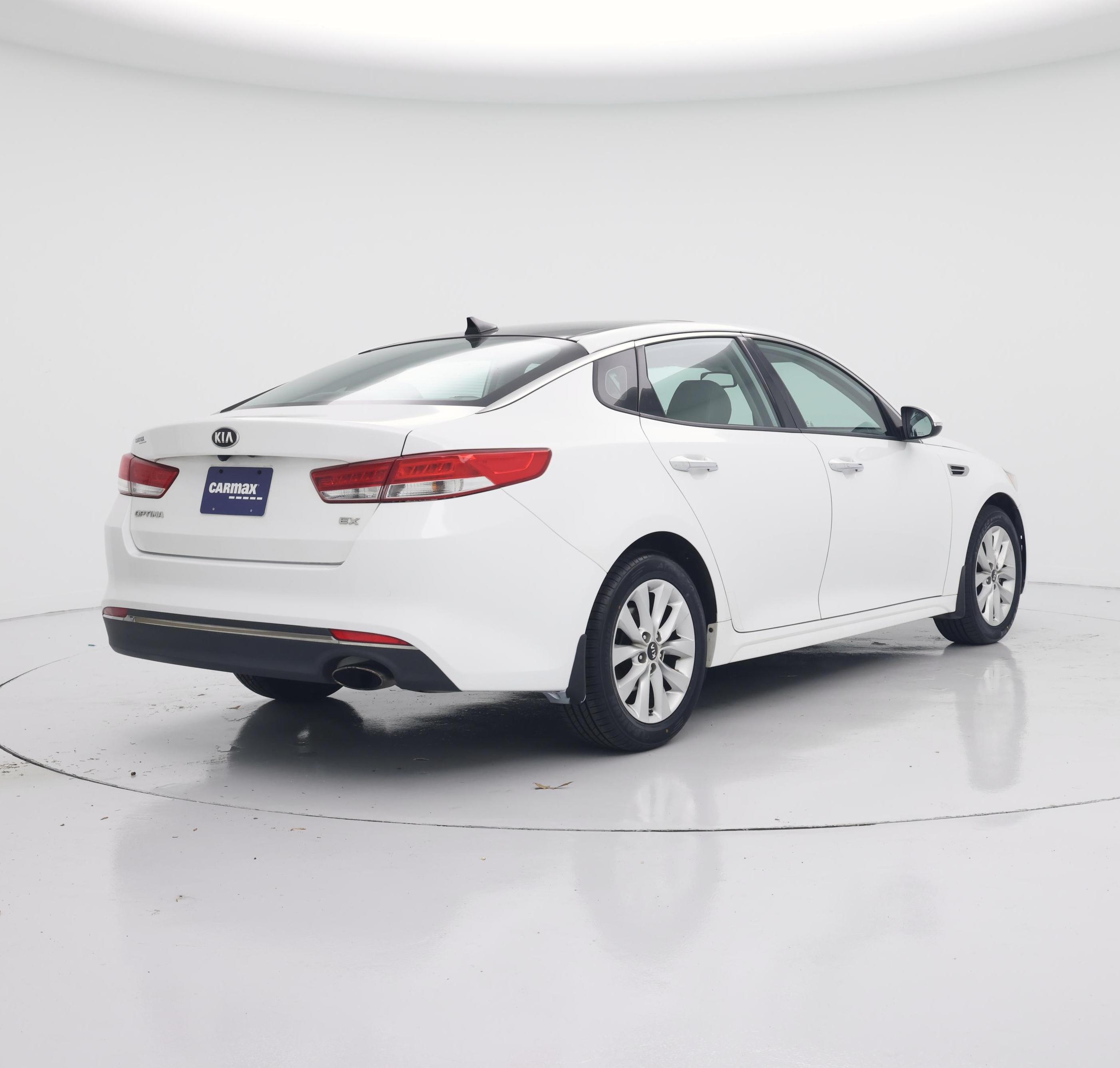 Thumbnail: 2018 Kia Optima - 8