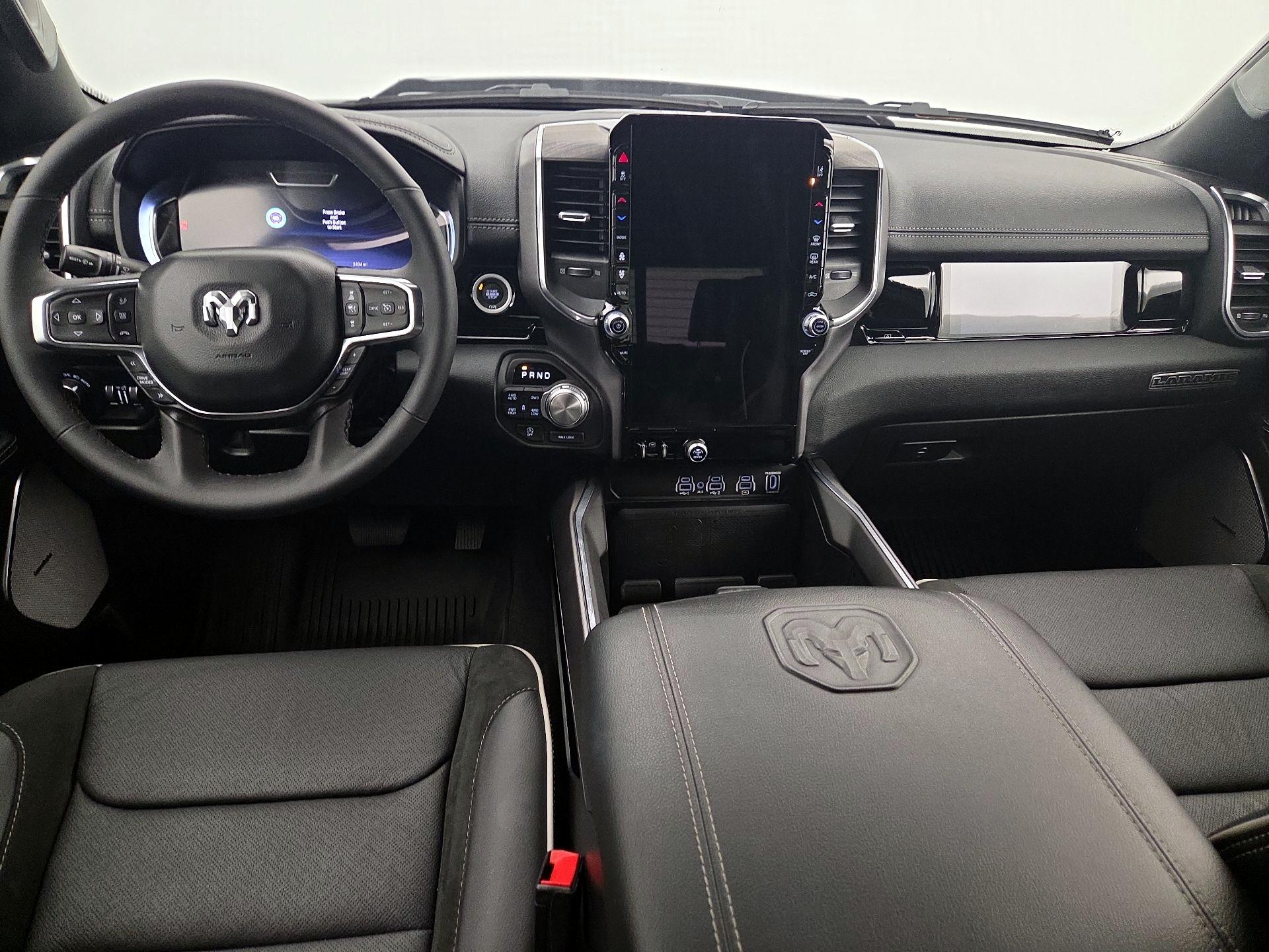 Thumbnail: 2025 RAM 1500 - 9