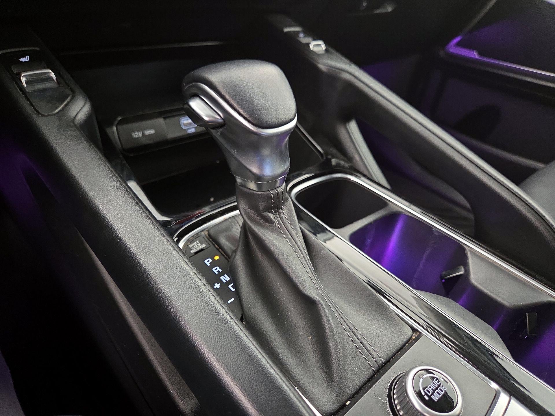 Thumbnail: 2020 Kia Telluride - 17