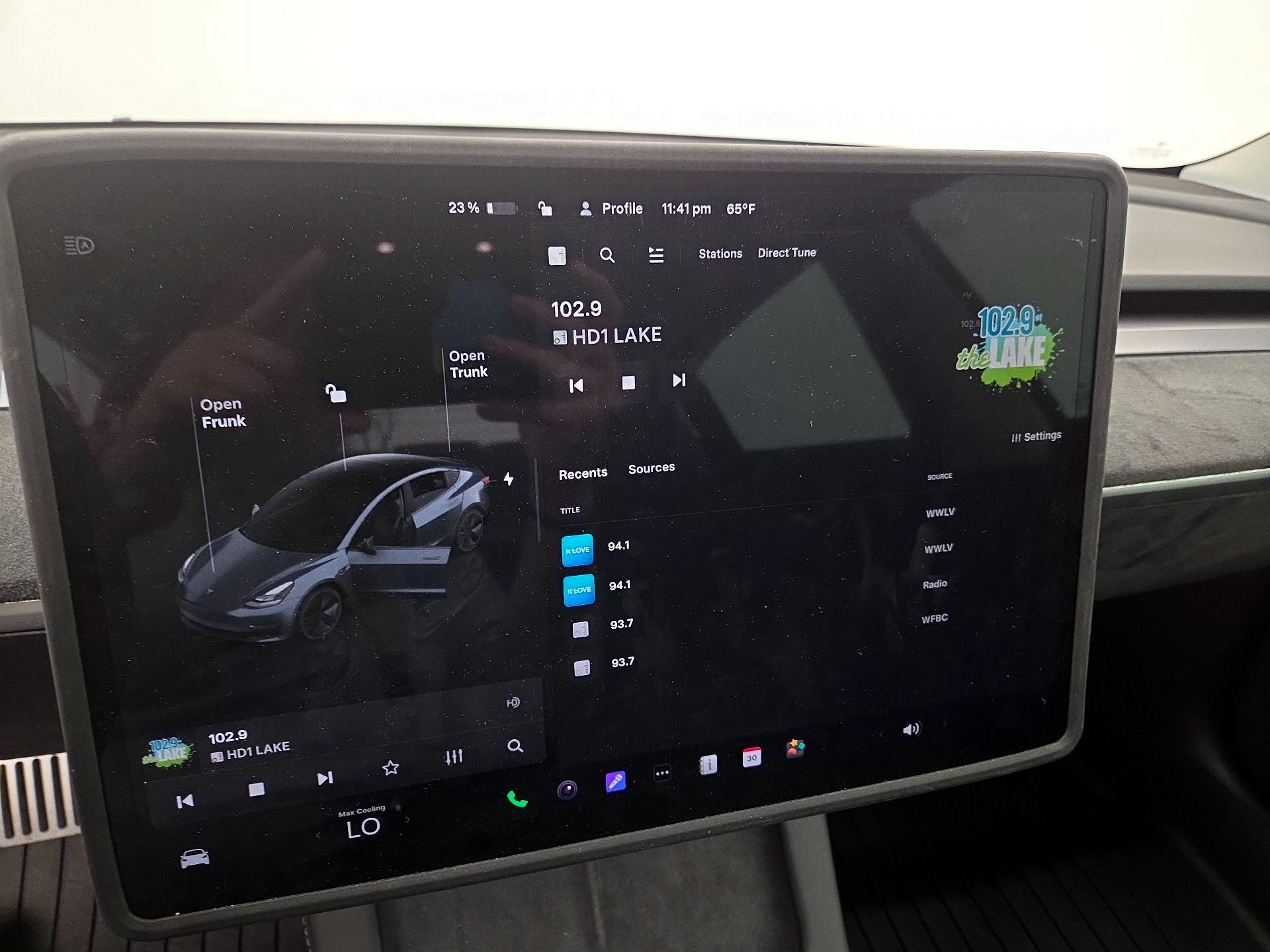 Thumbnail: 2023 Tesla Model 3 - 15