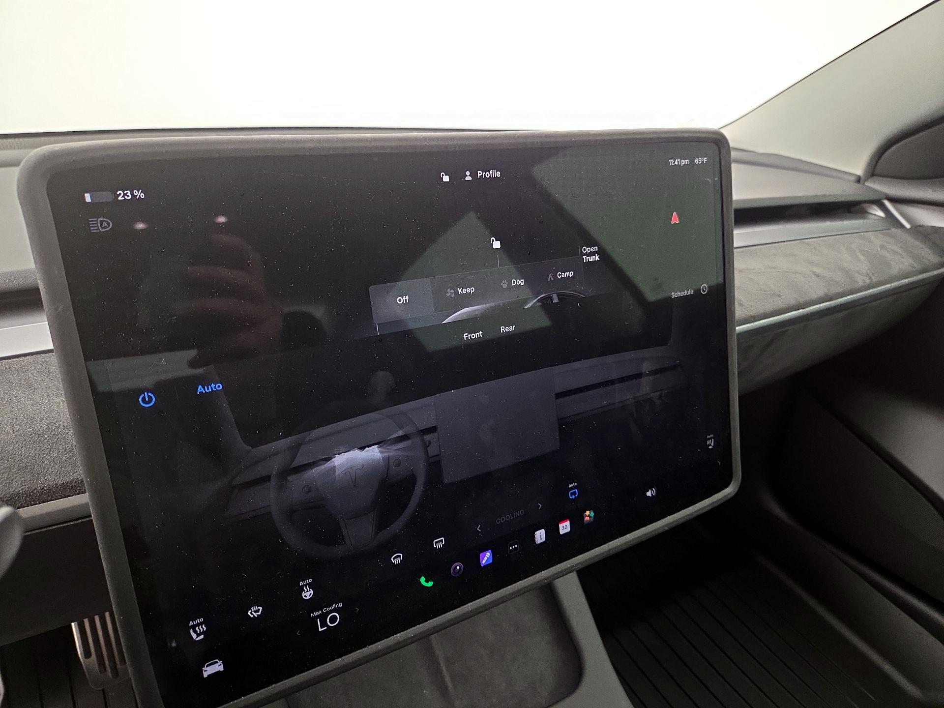Thumbnail: 2023 Tesla Model 3 - 16