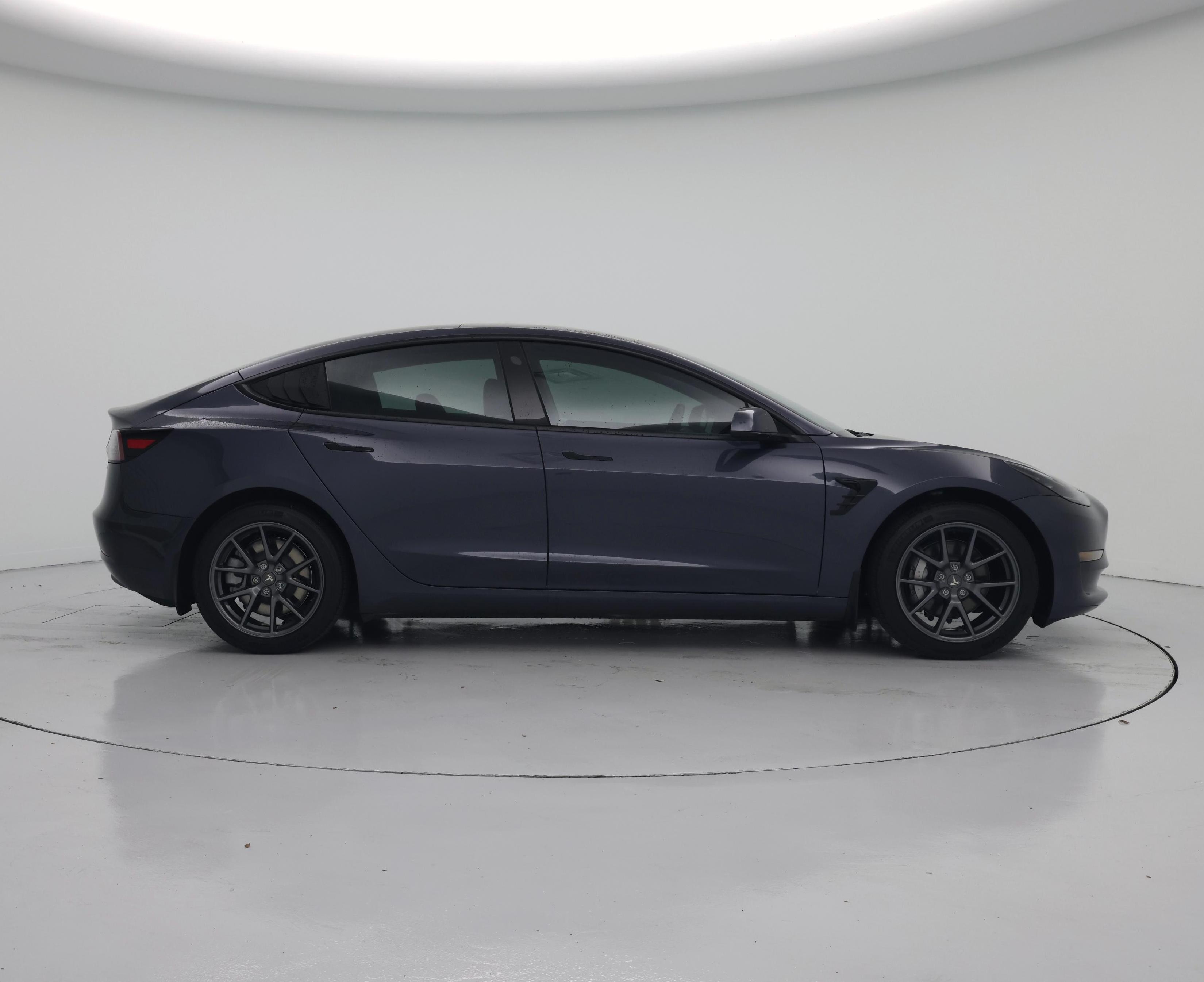 Thumbnail: 2023 Tesla Model 3 - 7