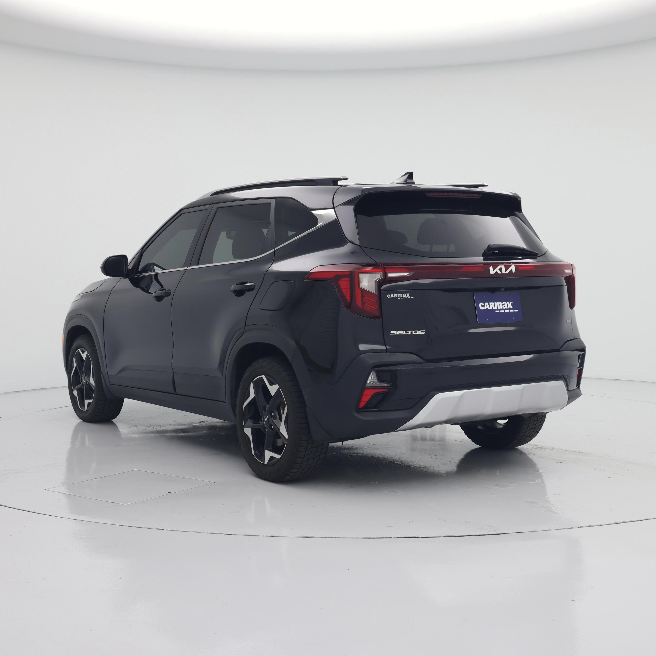 Thumbnail: 2024 Kia Seltos - 2