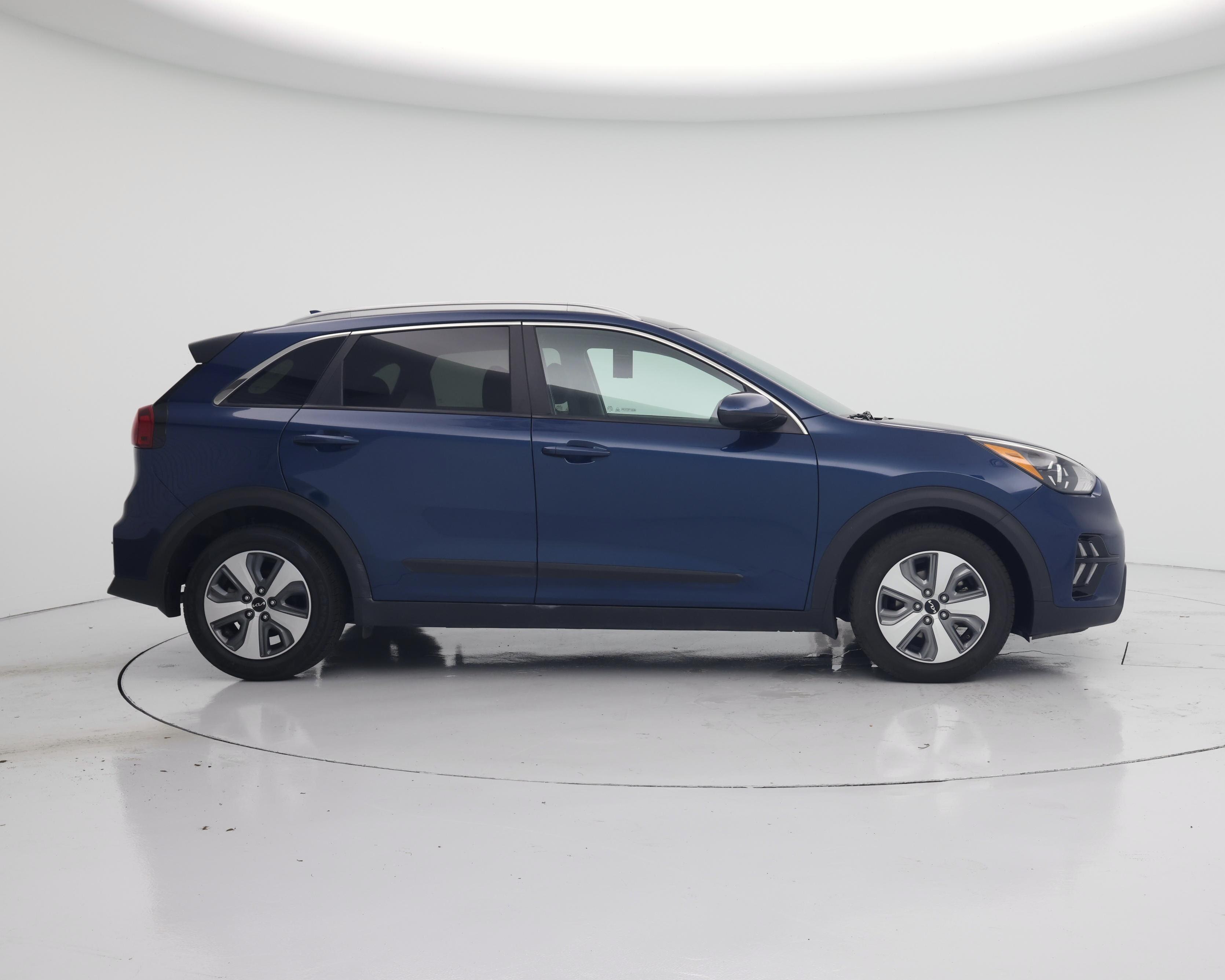 Thumbnail: 2022 Kia Niro - 7