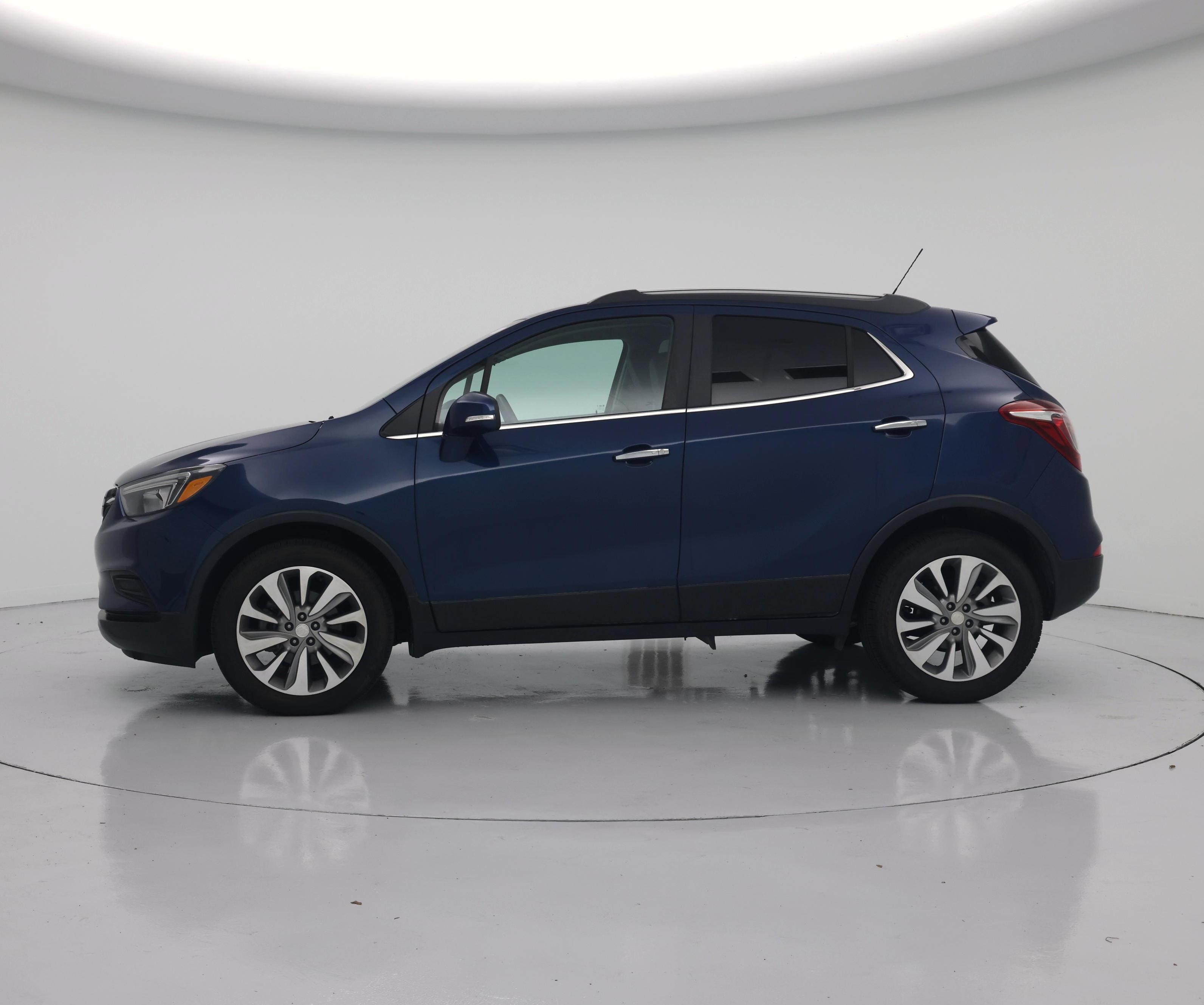 Thumbnail: 2019 Buick Encore - 3