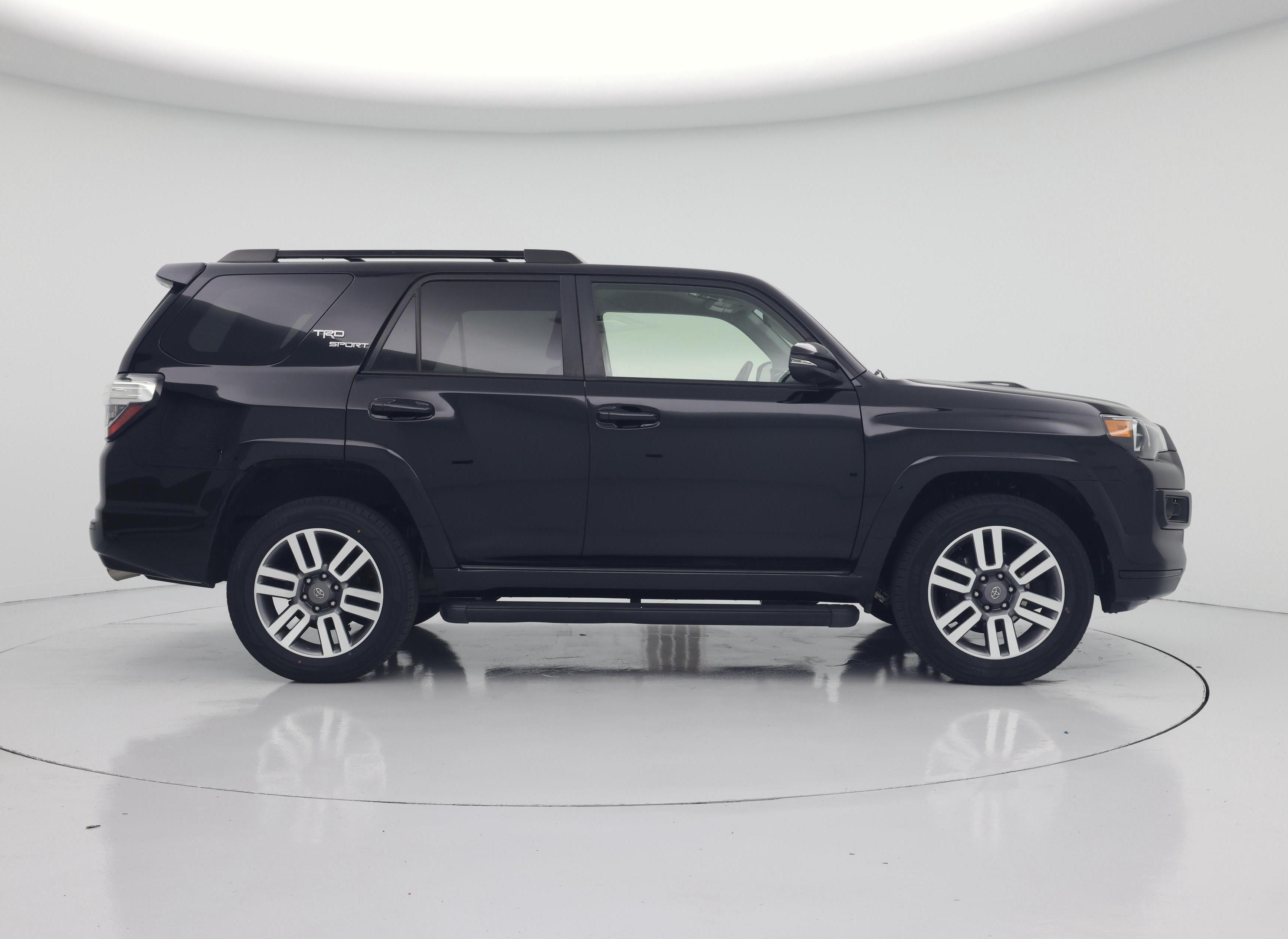 Thumbnail: 2022 Toyota 4Runner - 7