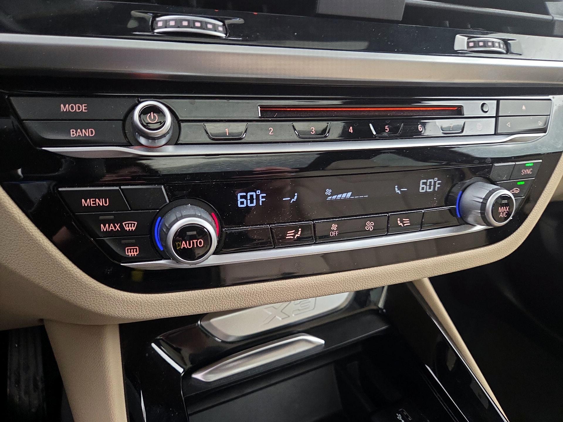 Thumbnail: 2019 BMW X3 - 16