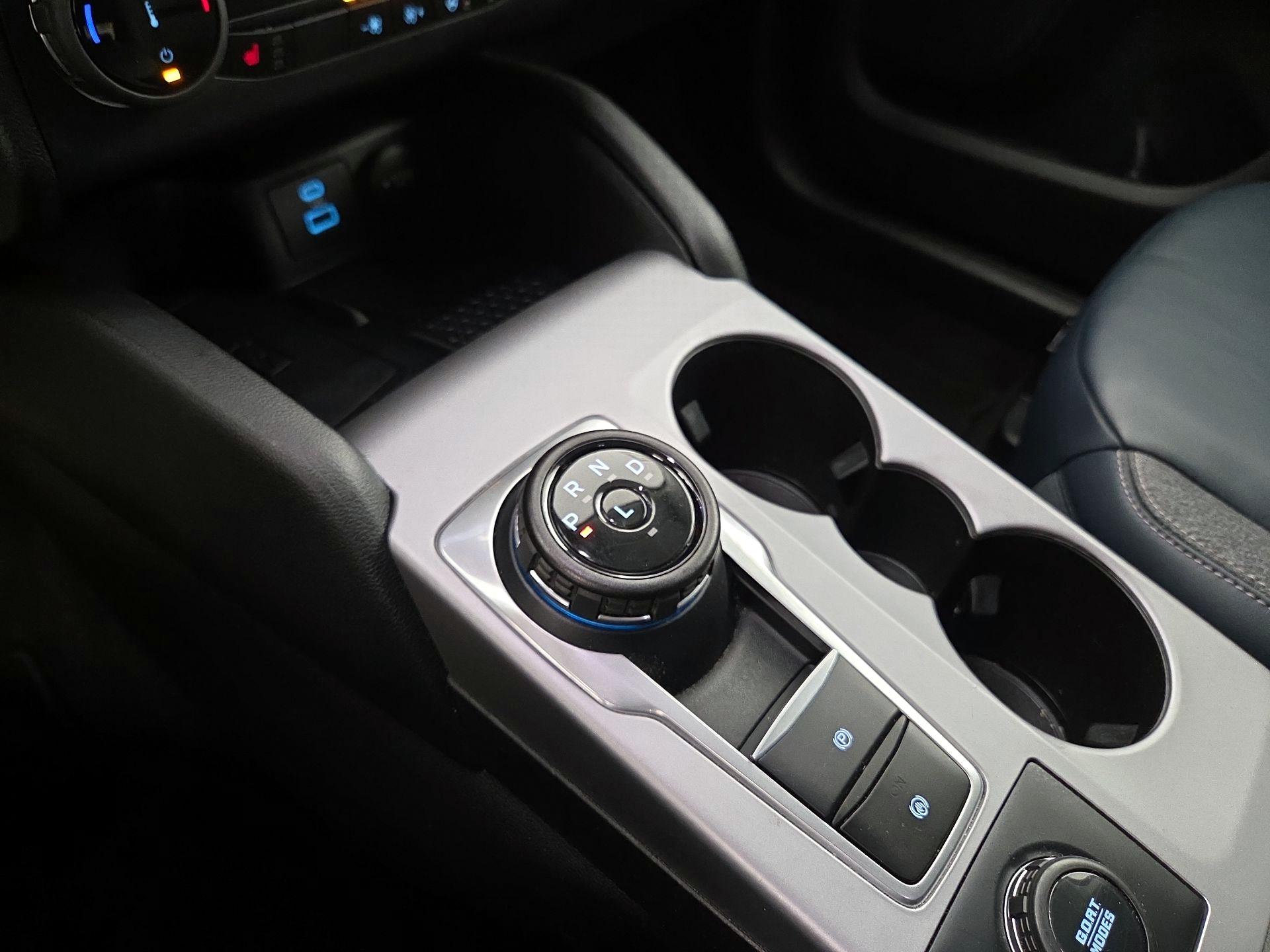 Thumbnail: 2023 Ford Bronco Sport - 18