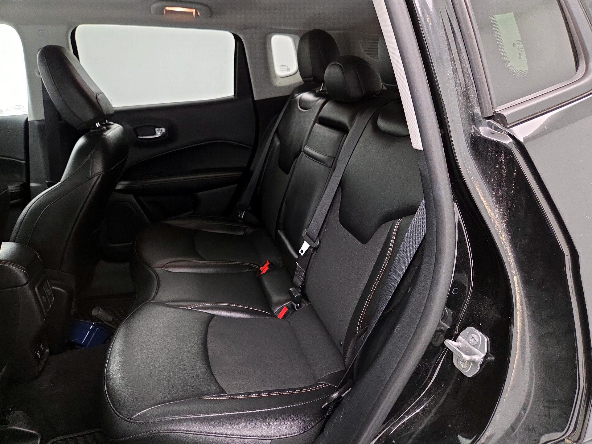 Thumbnail: 2019 Jeep Compass - 10