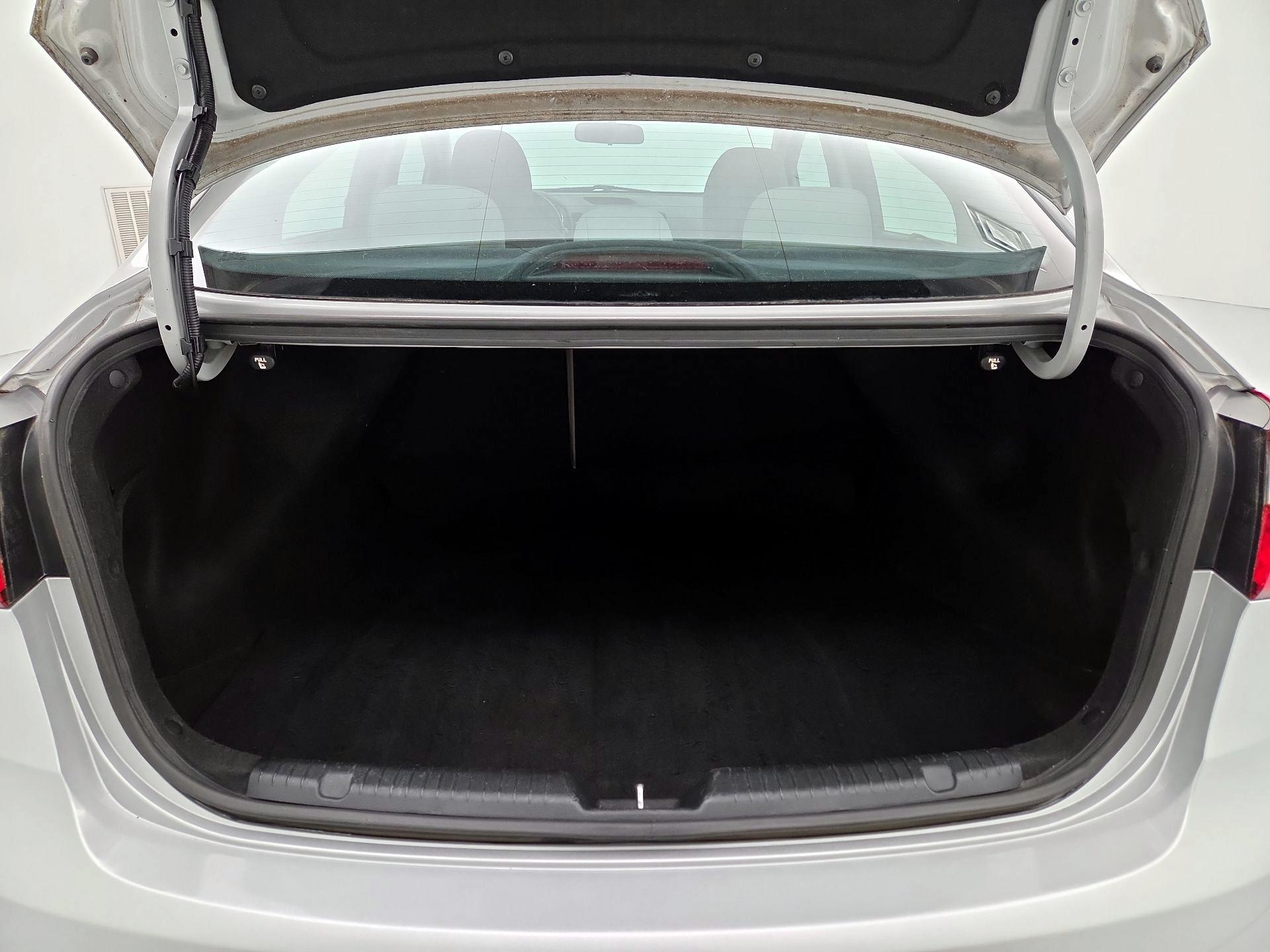 Thumbnail: 2016 Kia Forte - 20