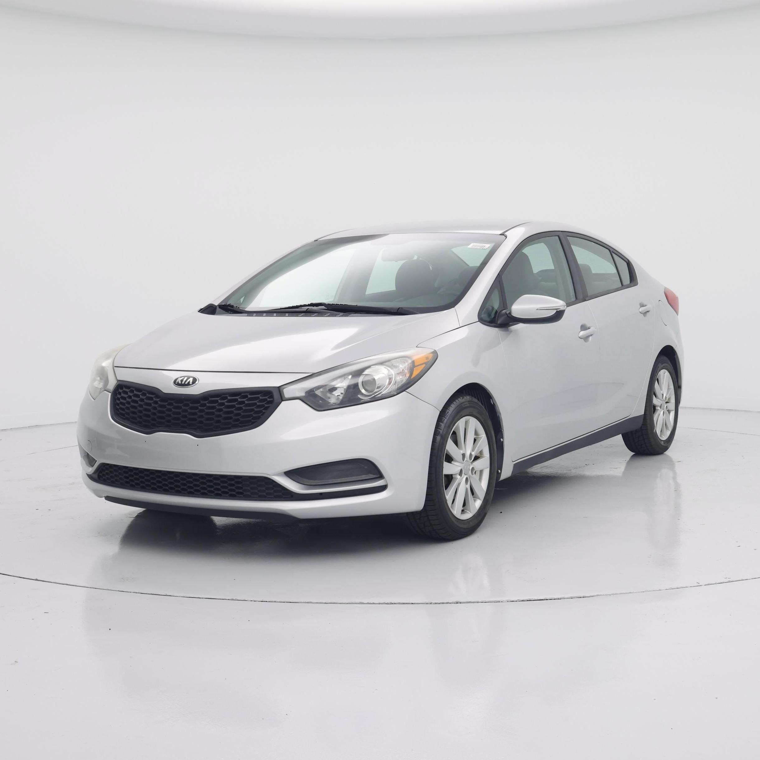 Thumbnail: 2016 Kia Forte - 4