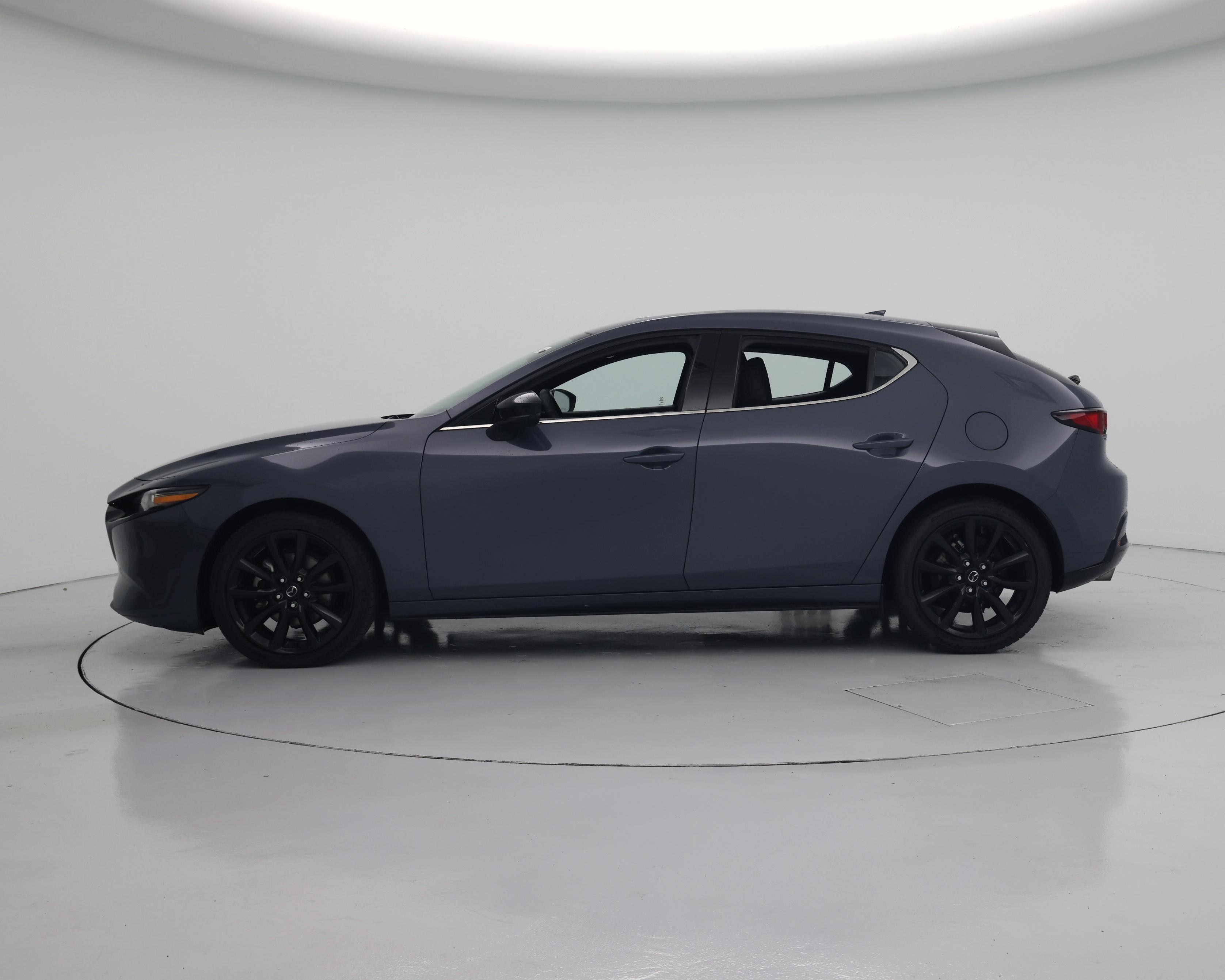 Thumbnail: 2022 Mazda Mazda3 - 3