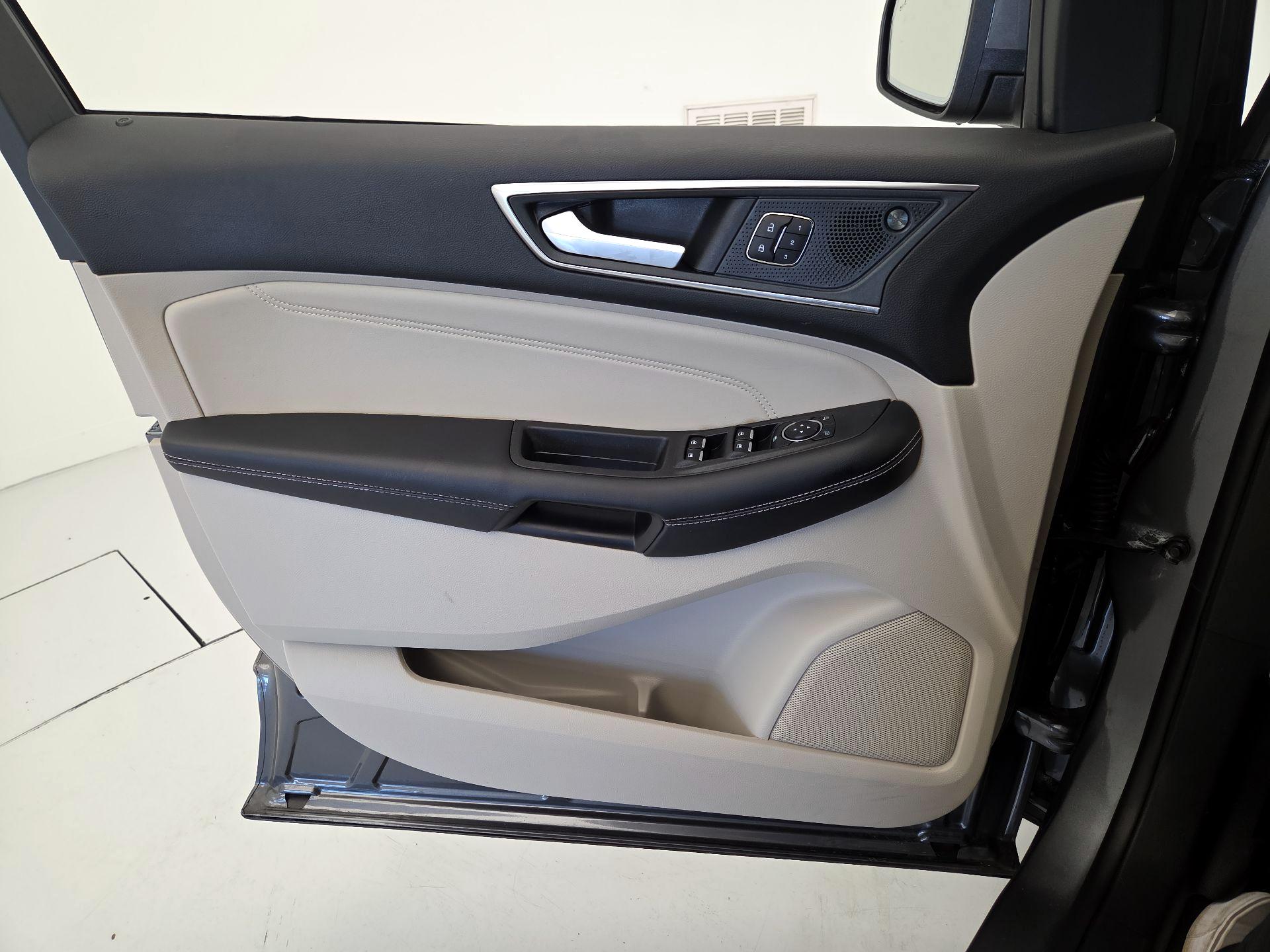 Thumbnail: 2024 Ford Edge - 12