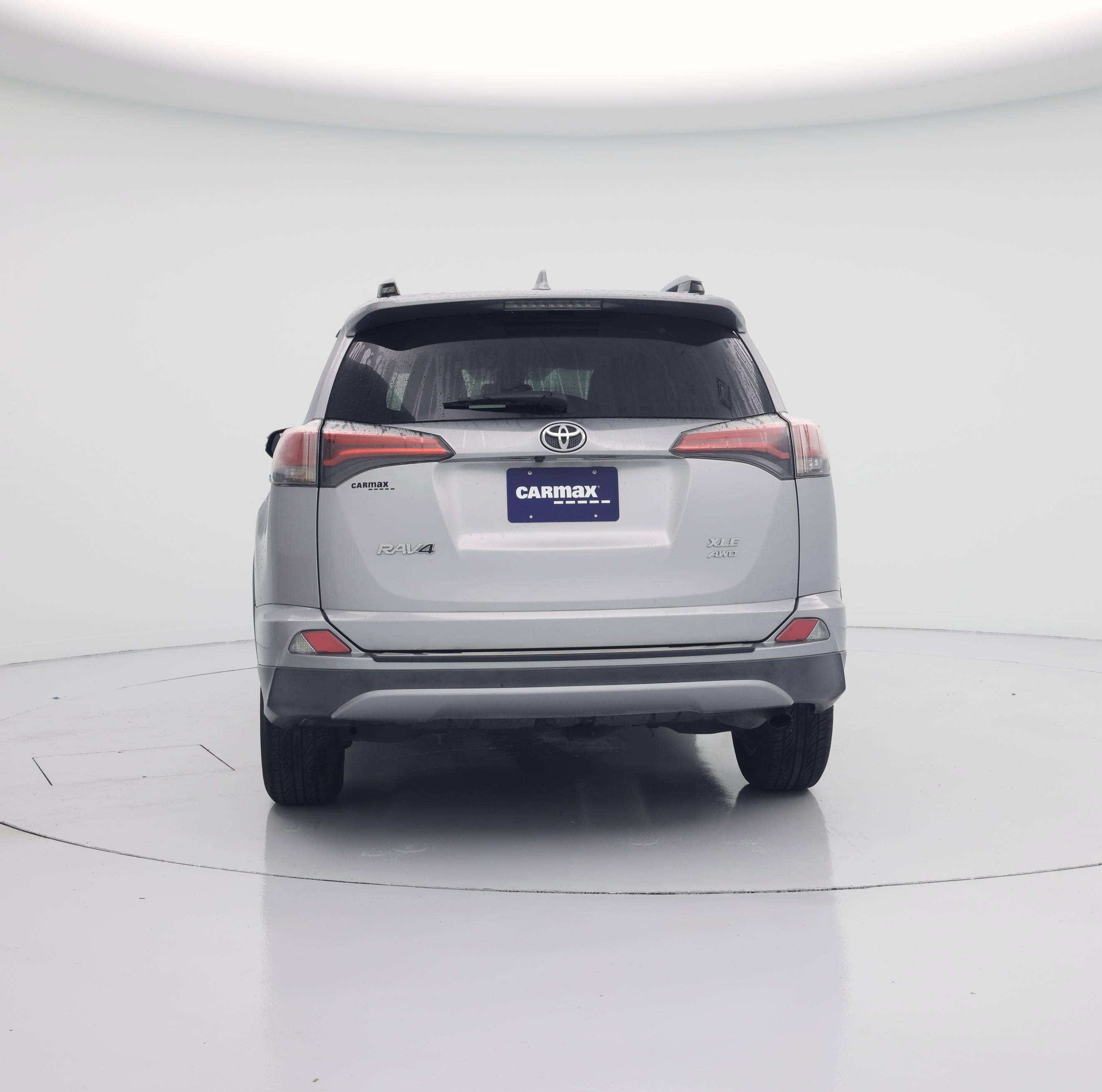Thumbnail: 2018 Toyota RAV4 - 6