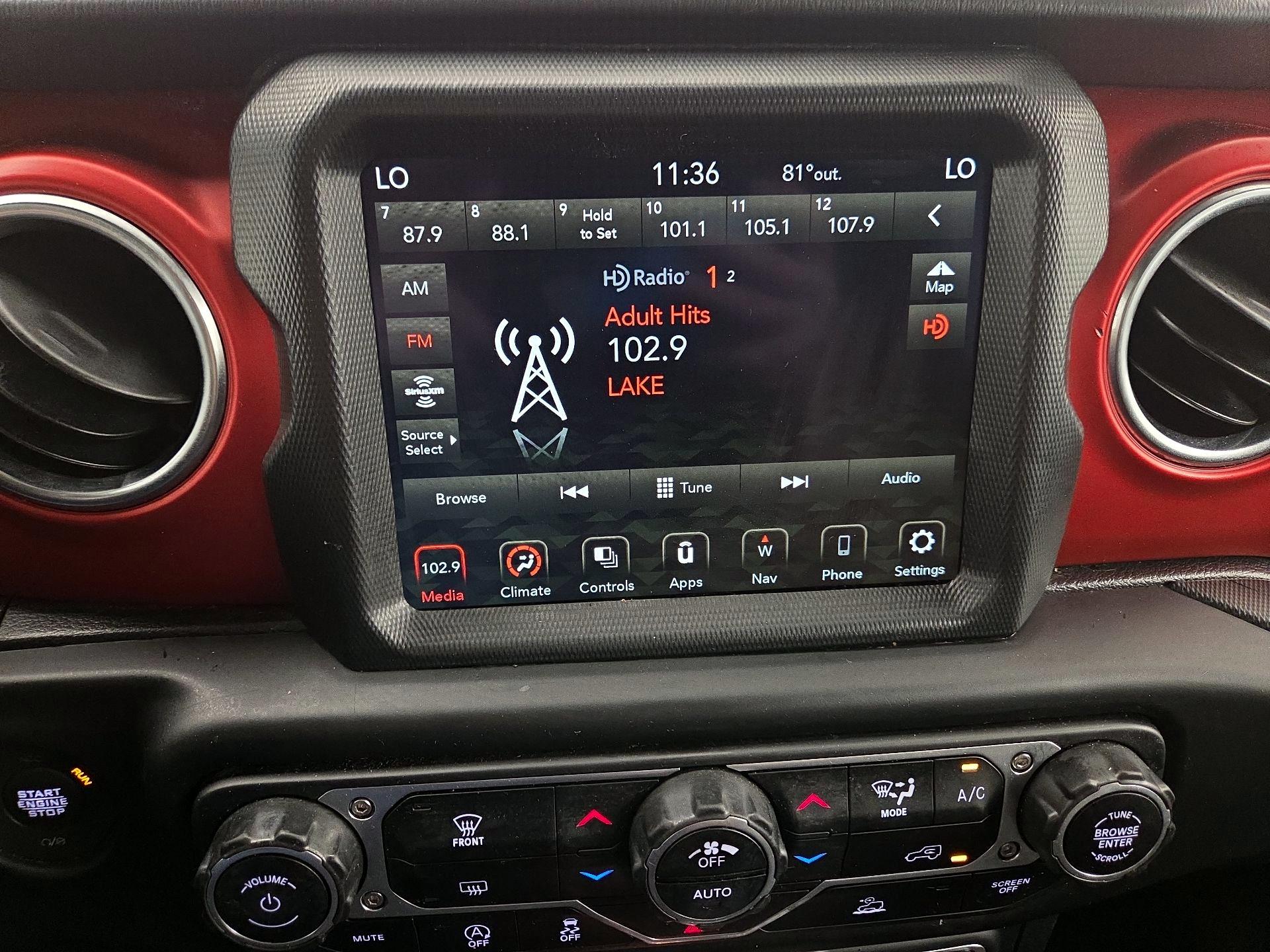Thumbnail: 2022 Jeep Gladiator - 16