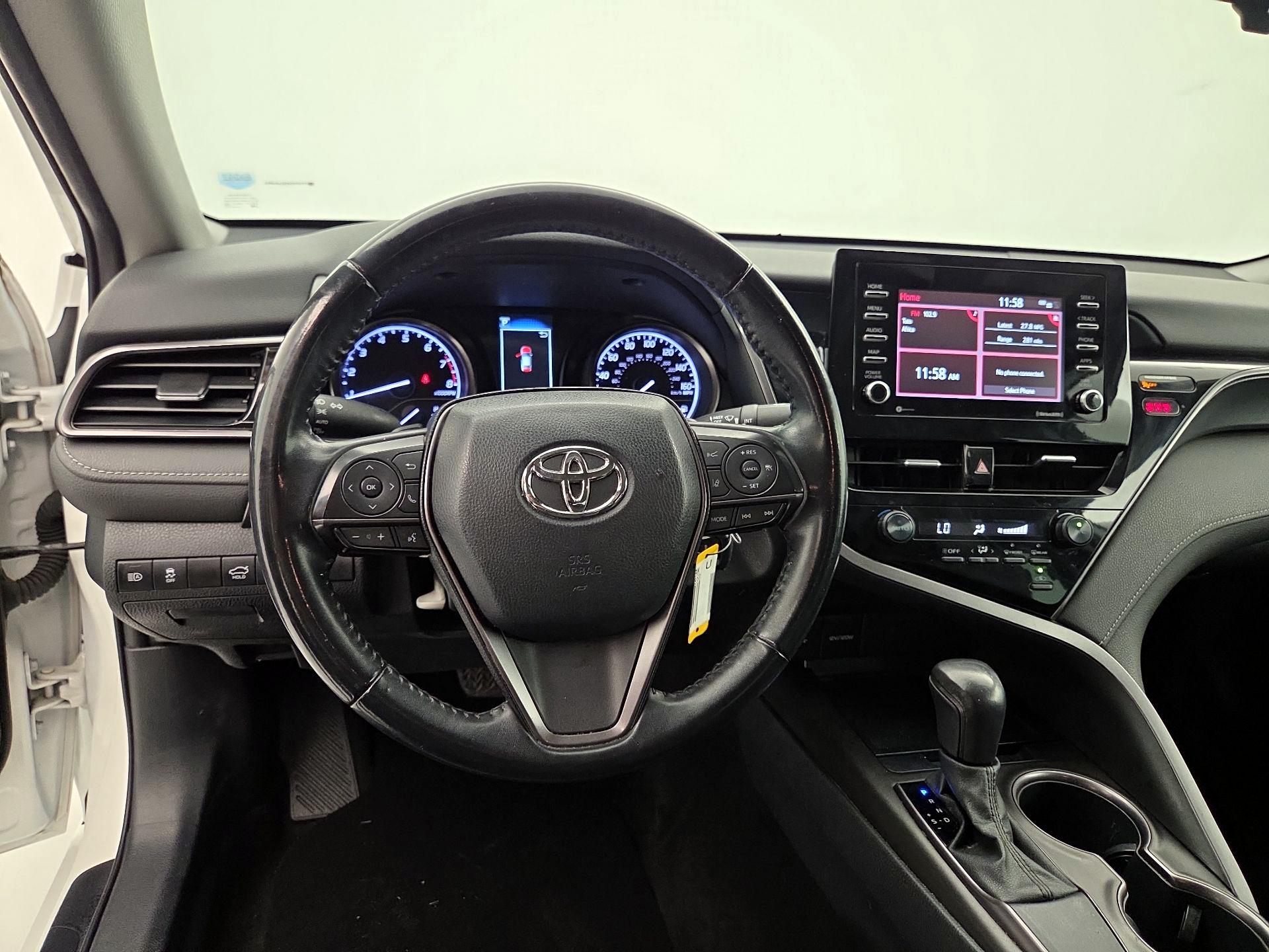 Thumbnail: 2021 Toyota Camry - 10