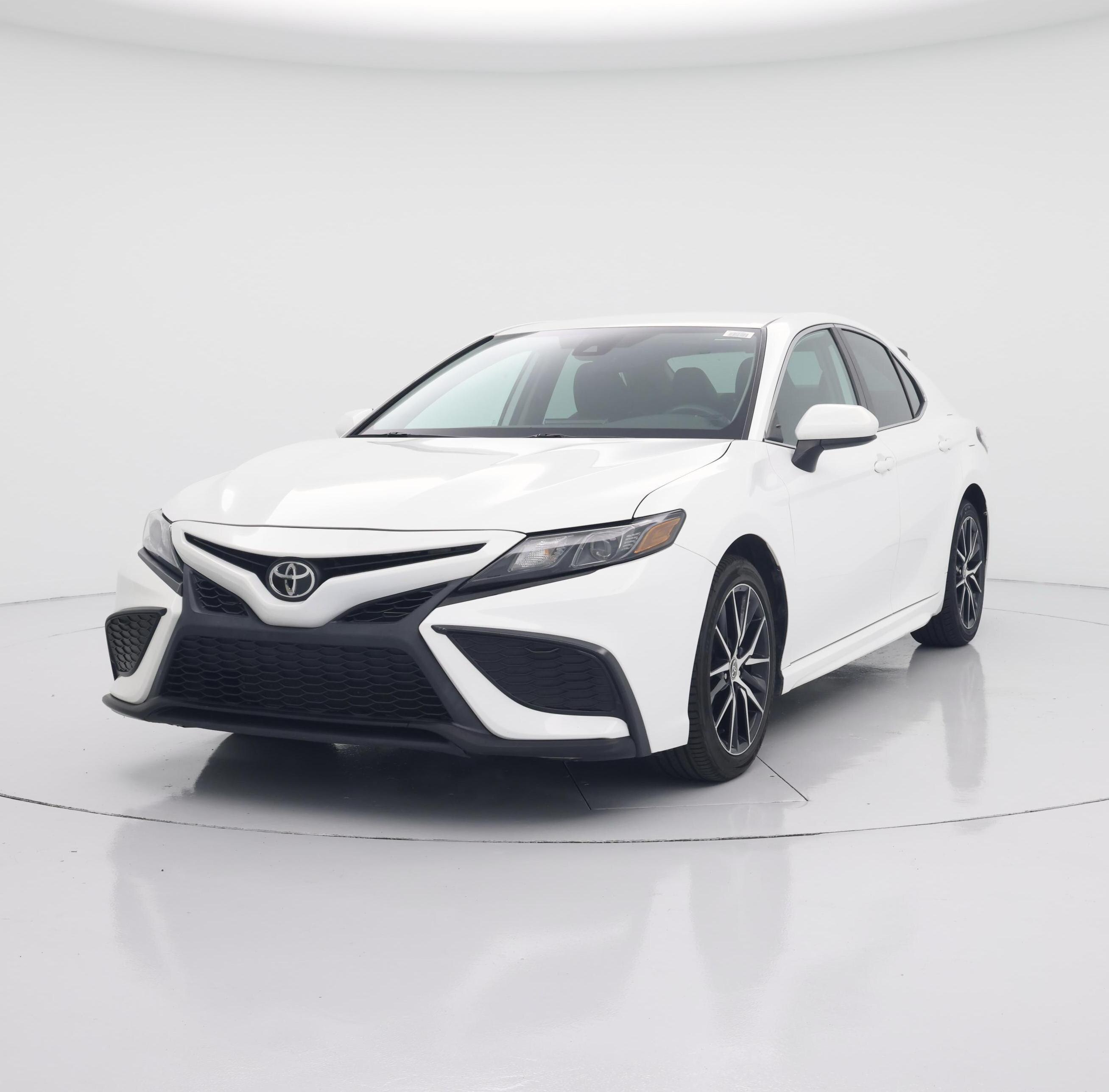 Thumbnail: 2021 Toyota Camry - 4