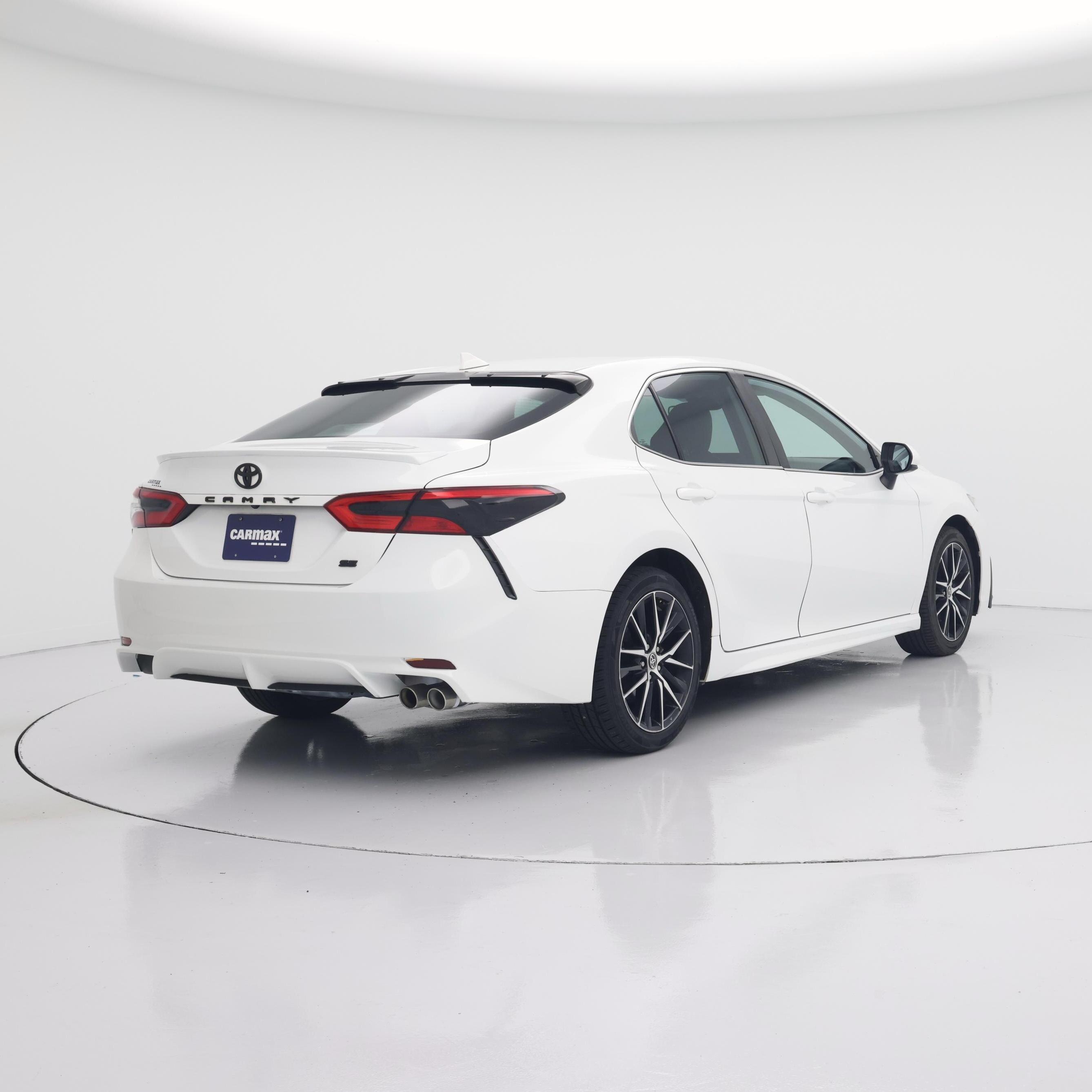 Thumbnail: 2021 Toyota Camry - 8