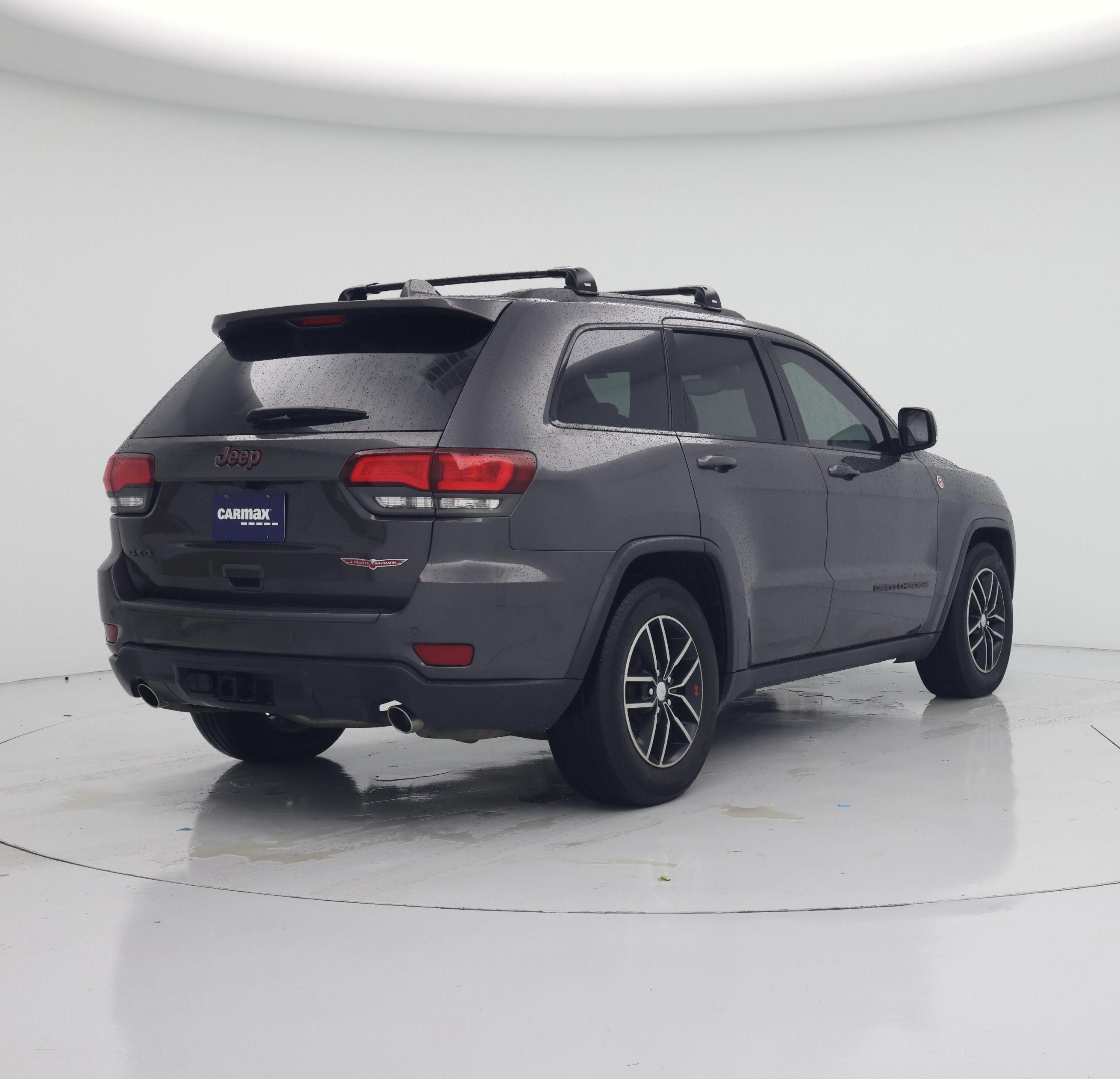 Thumbnail: 2018 Jeep Grand Cherokee - 8