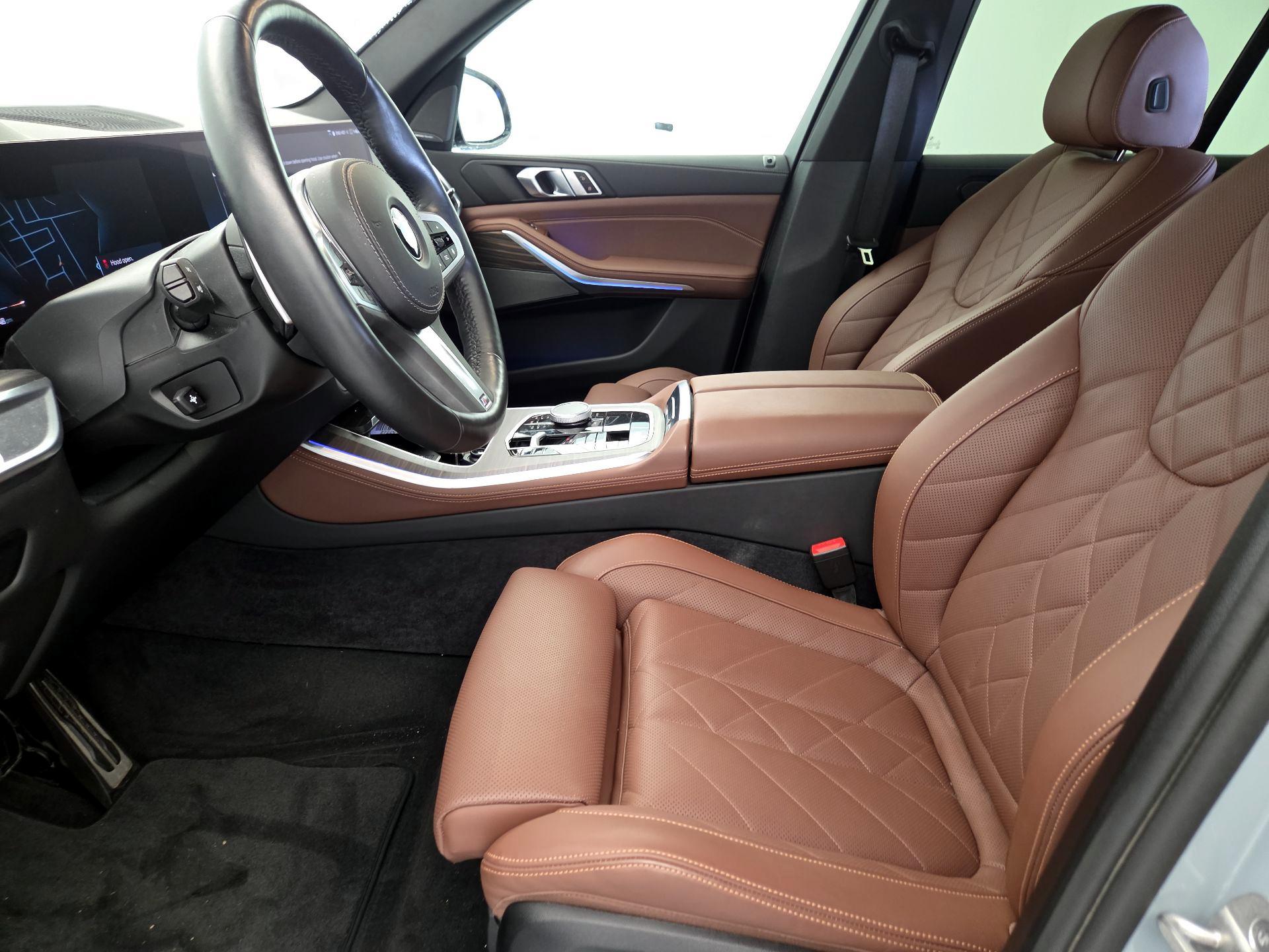 Thumbnail: 2025 BMW X5 - 11