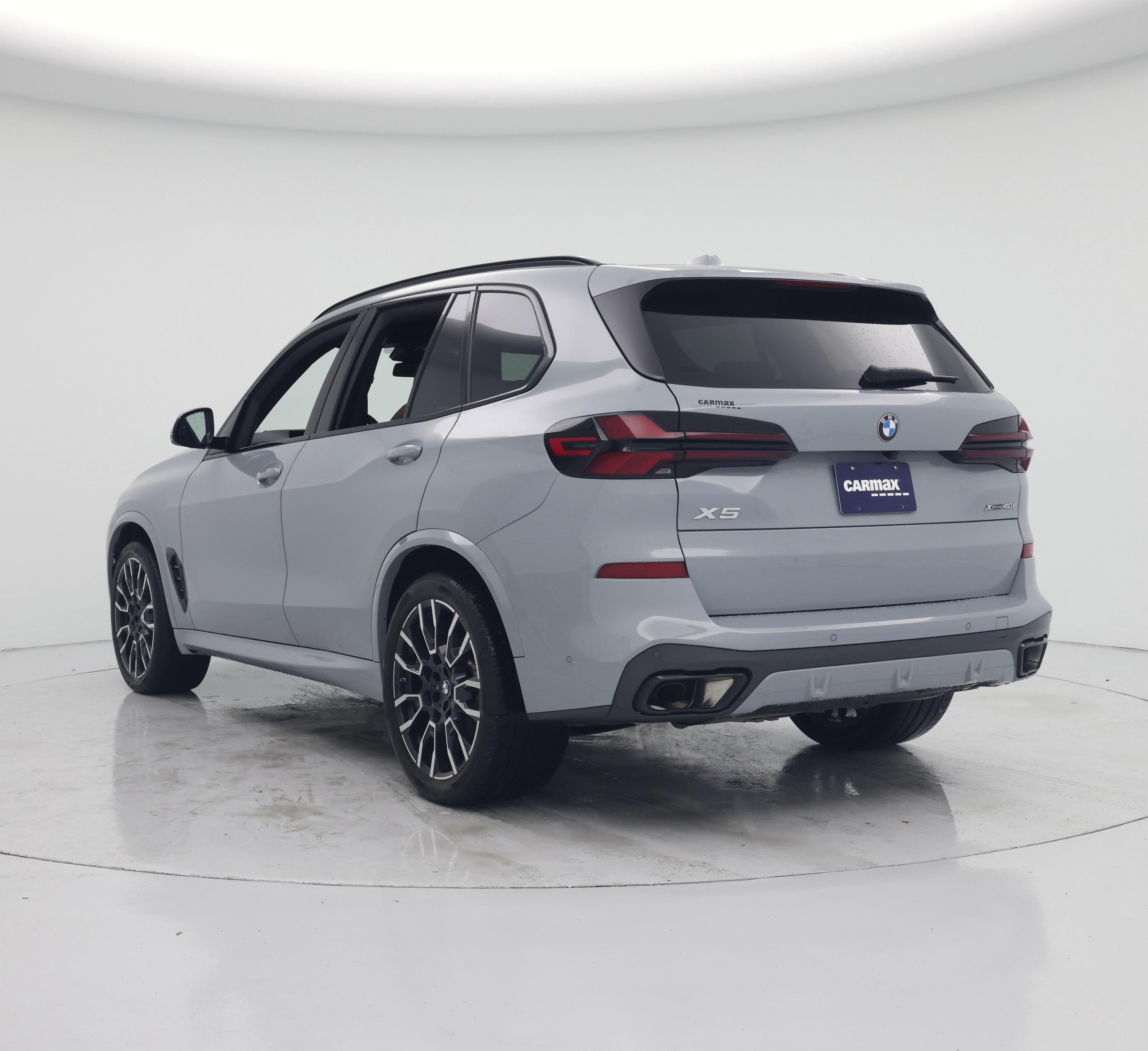 Thumbnail: 2025 BMW X5 - 2
