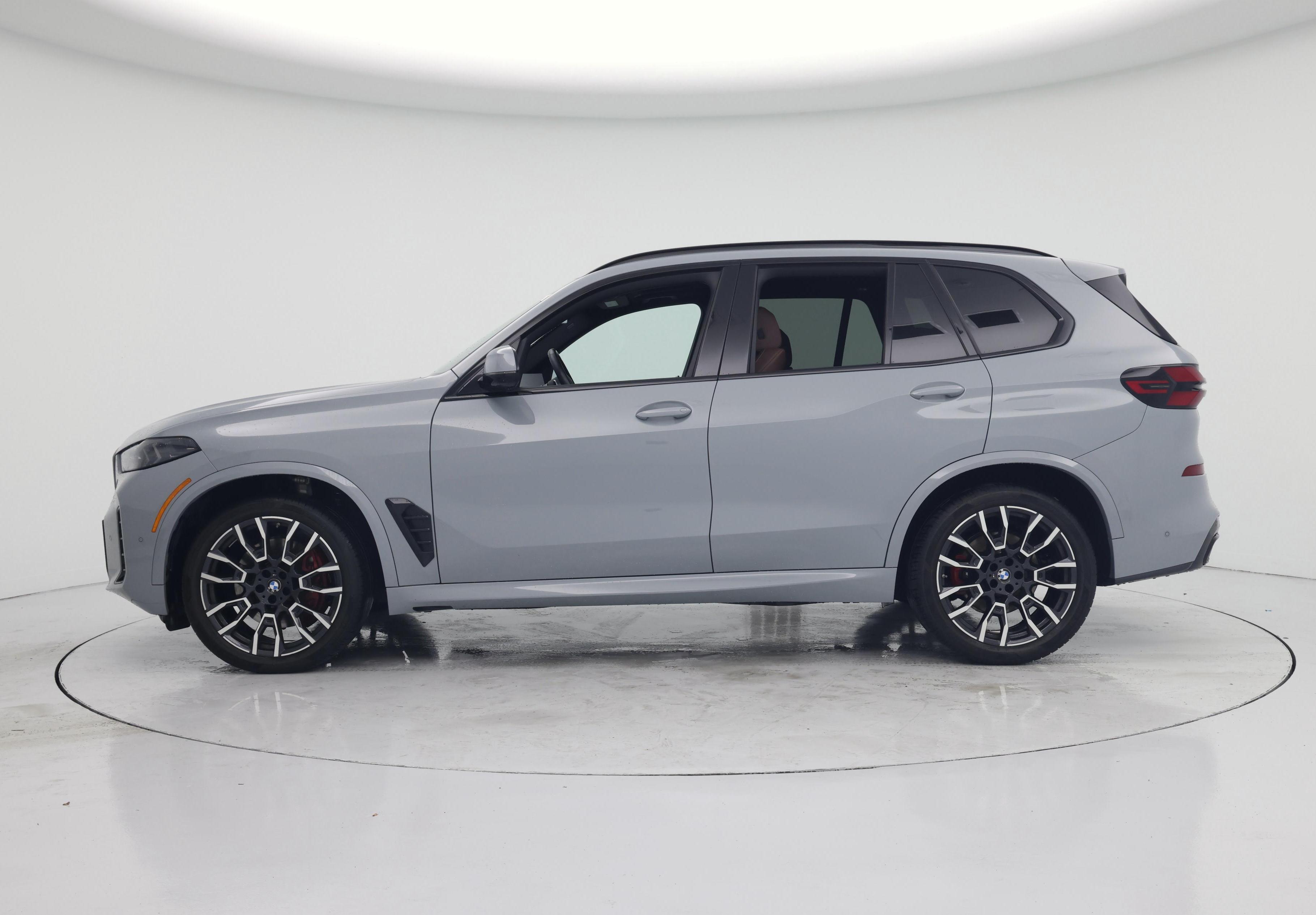 Thumbnail: 2025 BMW X5 - 3