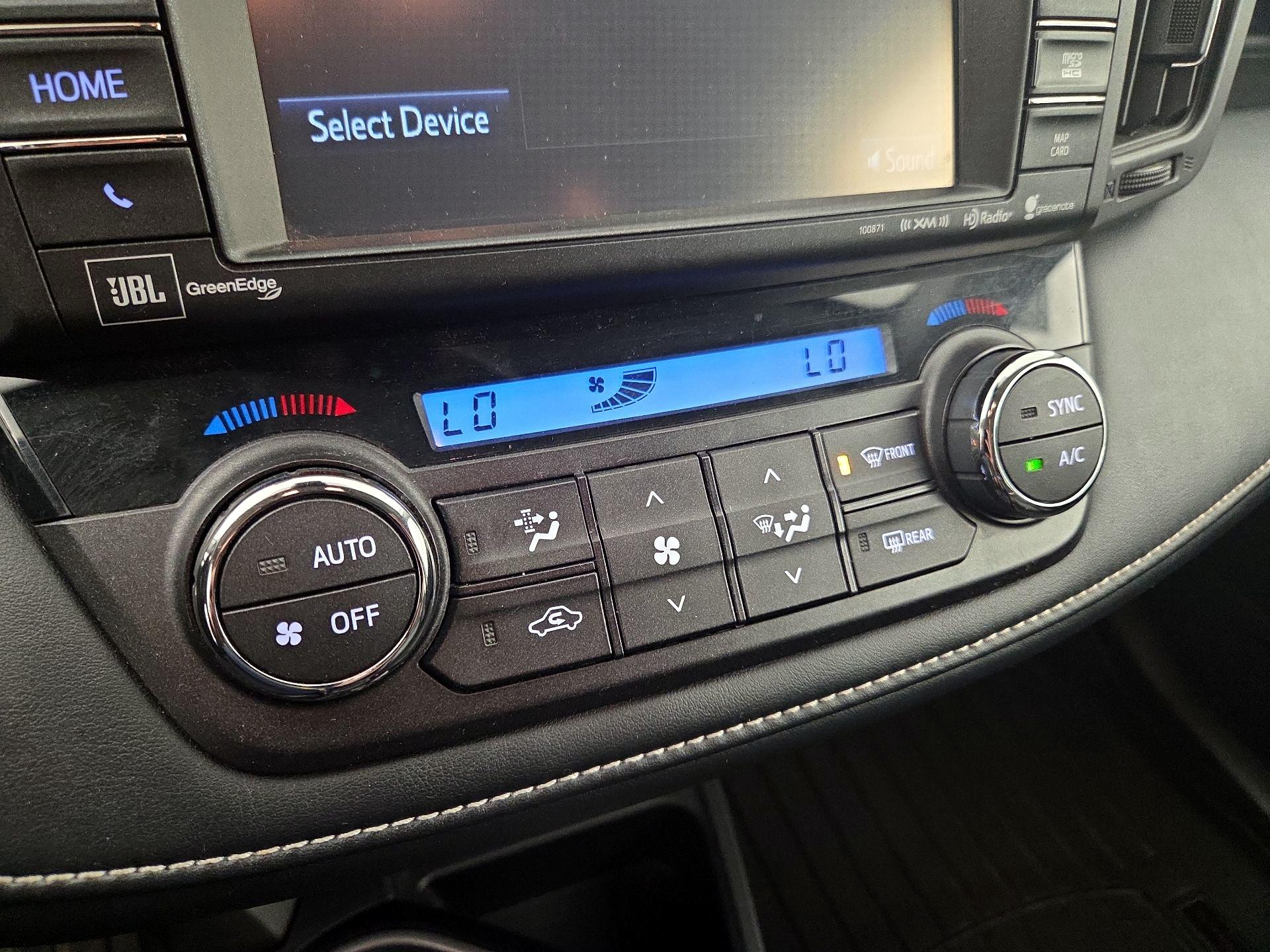 Thumbnail: 2018 Toyota RAV4 - 16