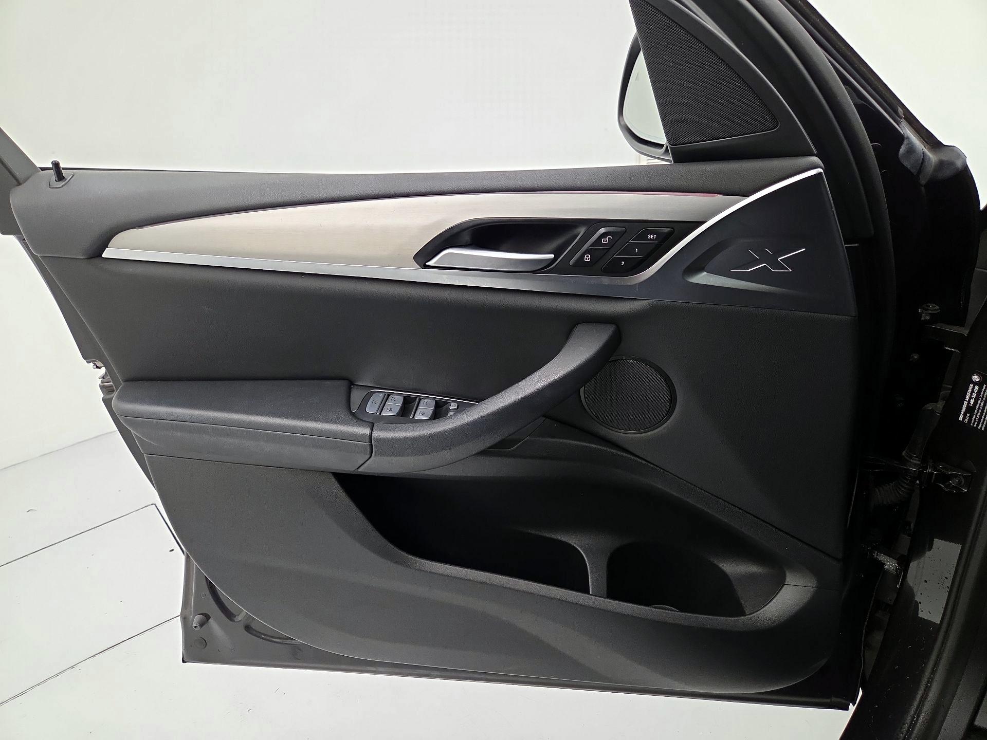Thumbnail: 2023 BMW X3 - 12