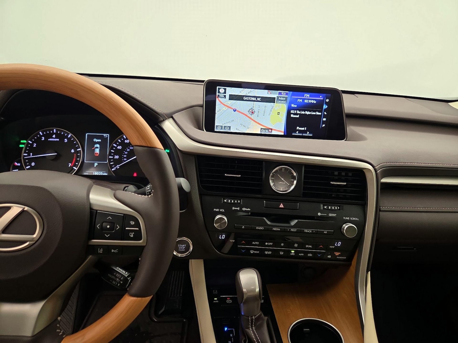 2019 Lexus RX 350 - Photo 10