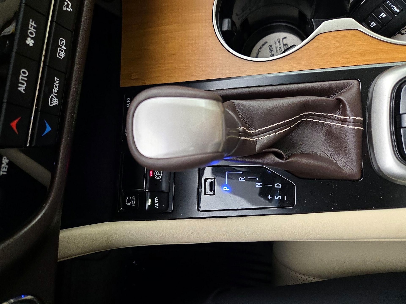 2019 Lexus RX 350 - Photo 19
