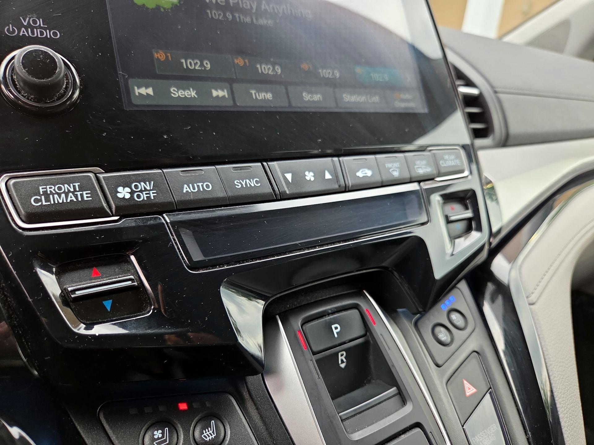 Thumbnail: 2020 Honda Odyssey - 17